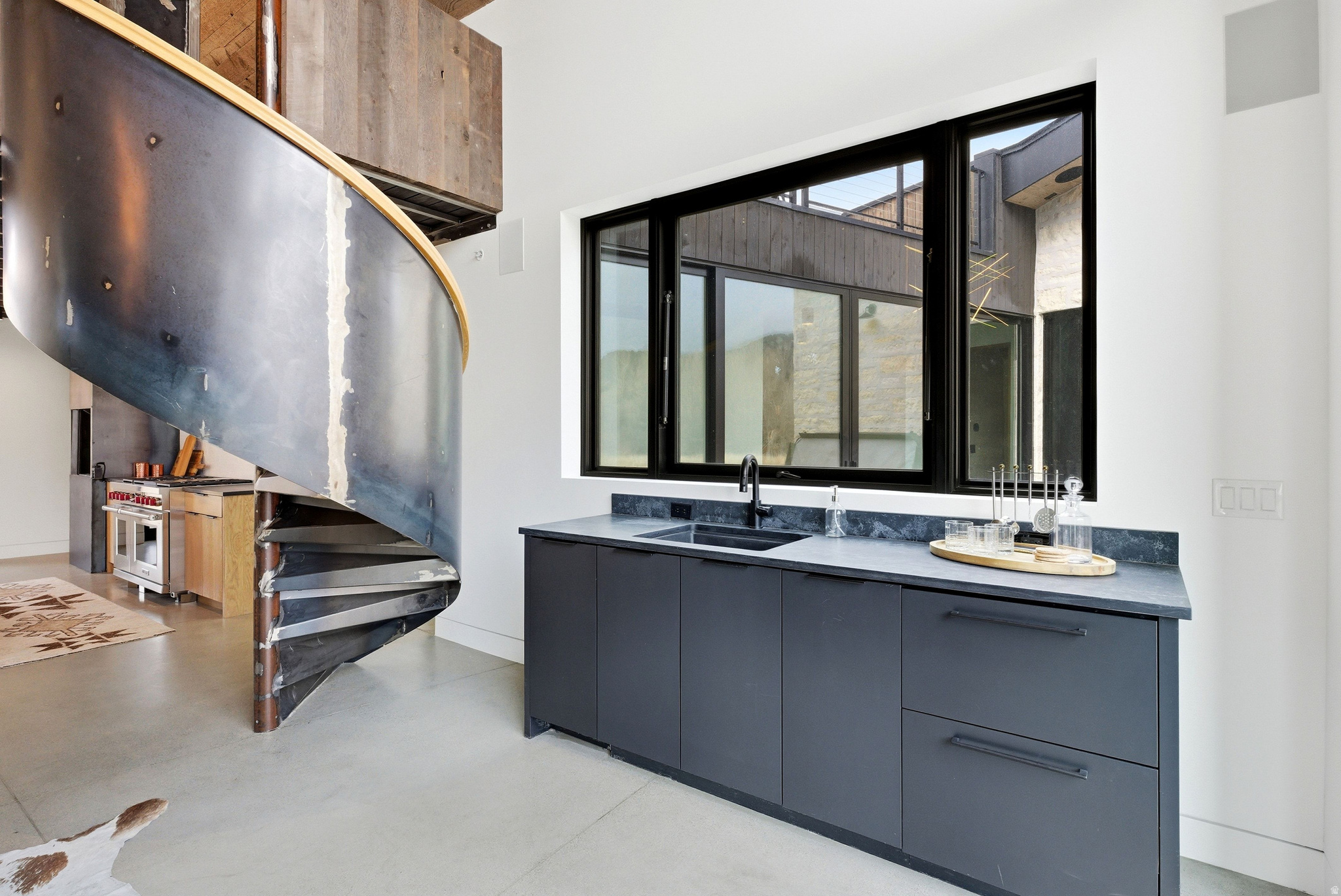 main property photo 67