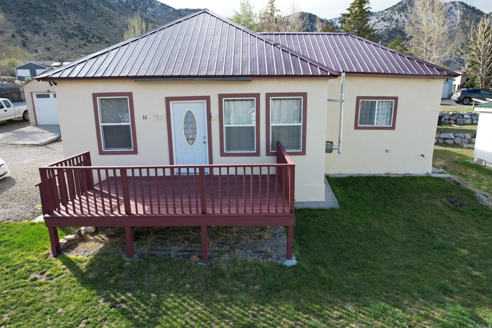 main property photo 41