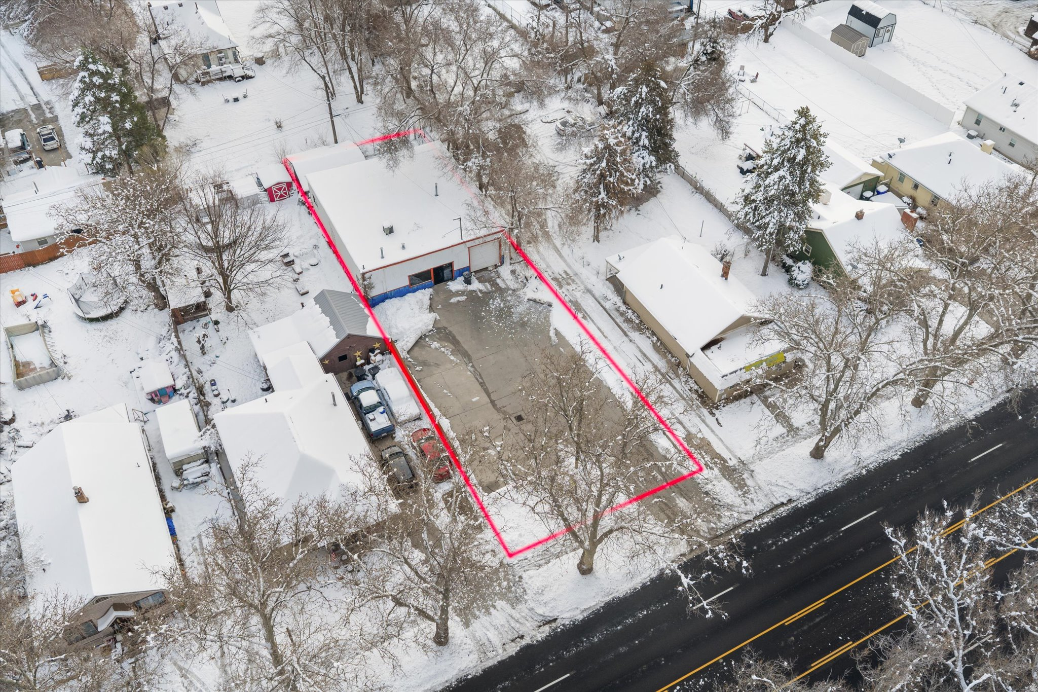 main property photo 35