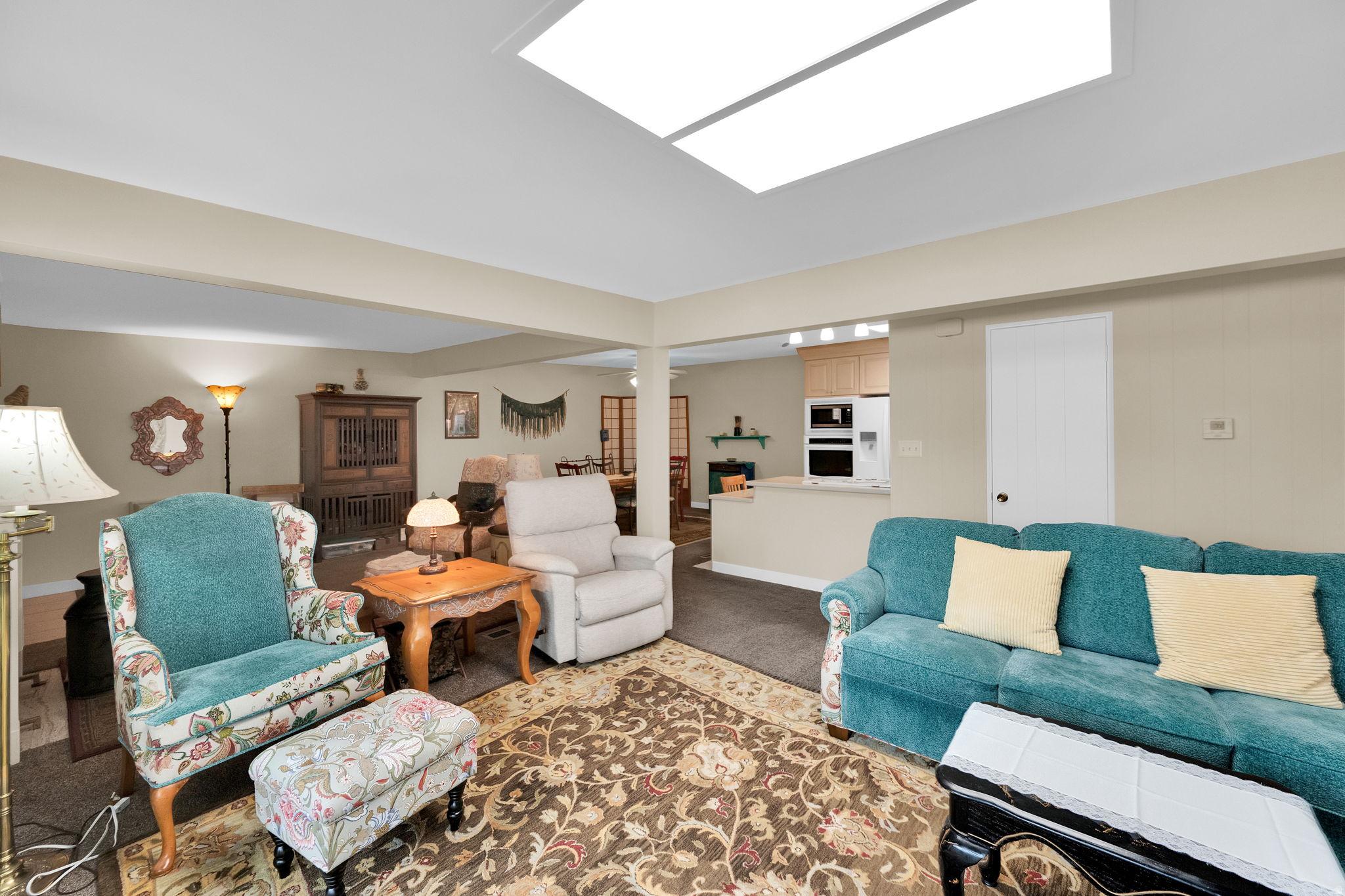 main property photo 12