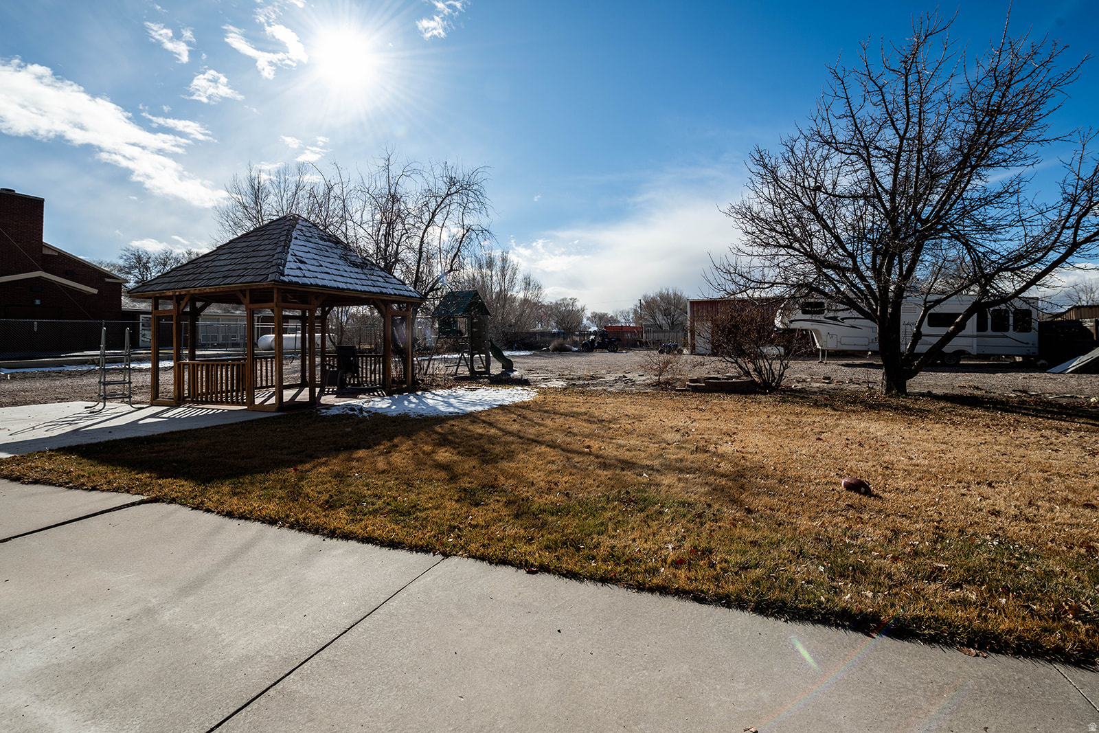 main property photo 42