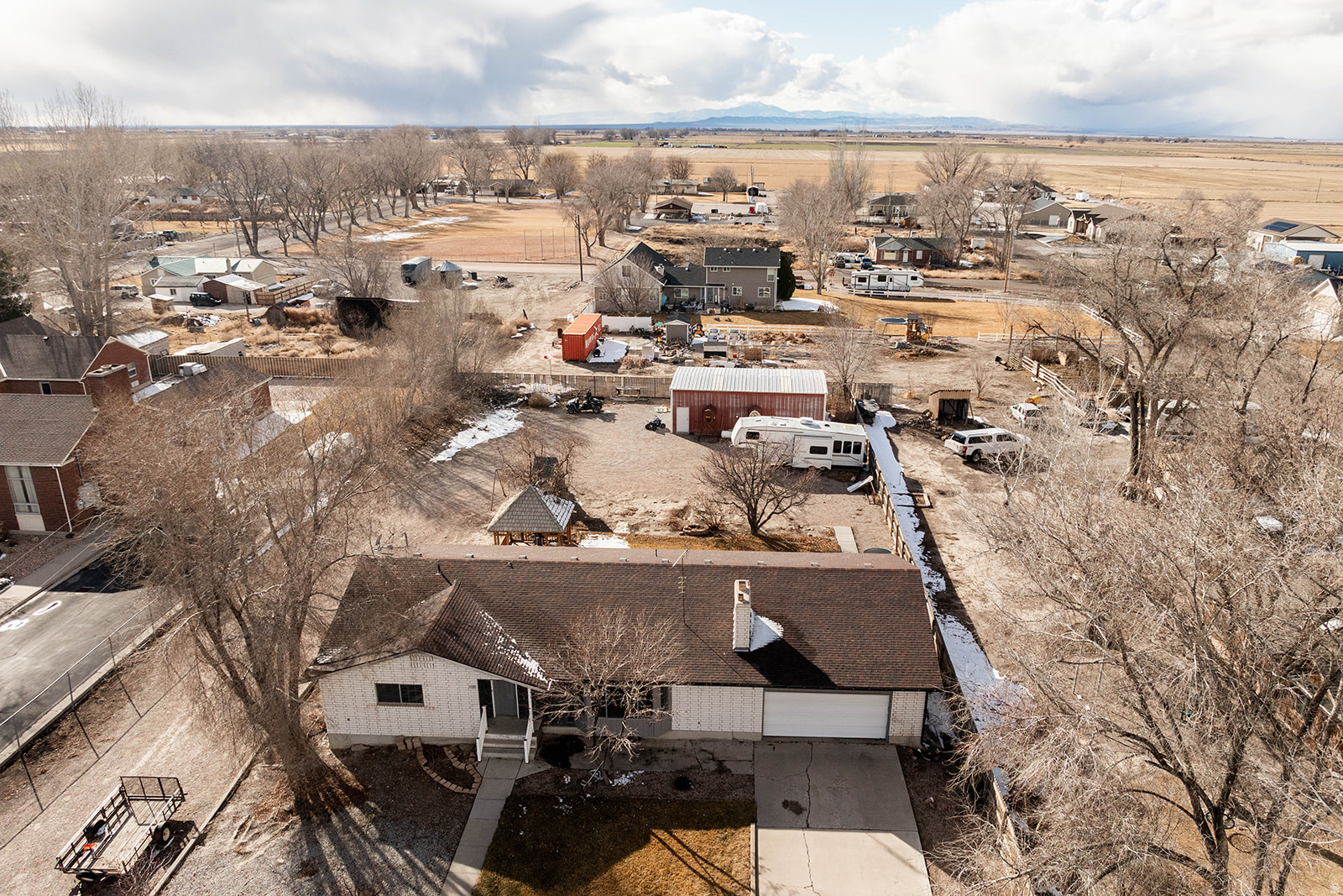 main property photo 44