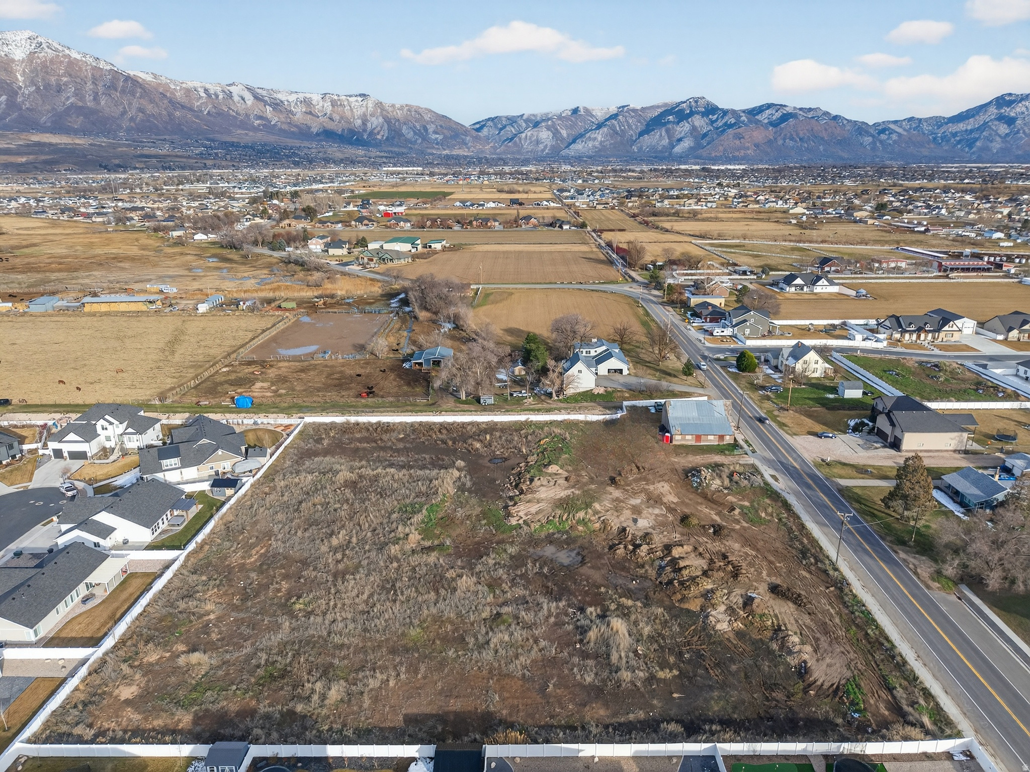 main property photo 11