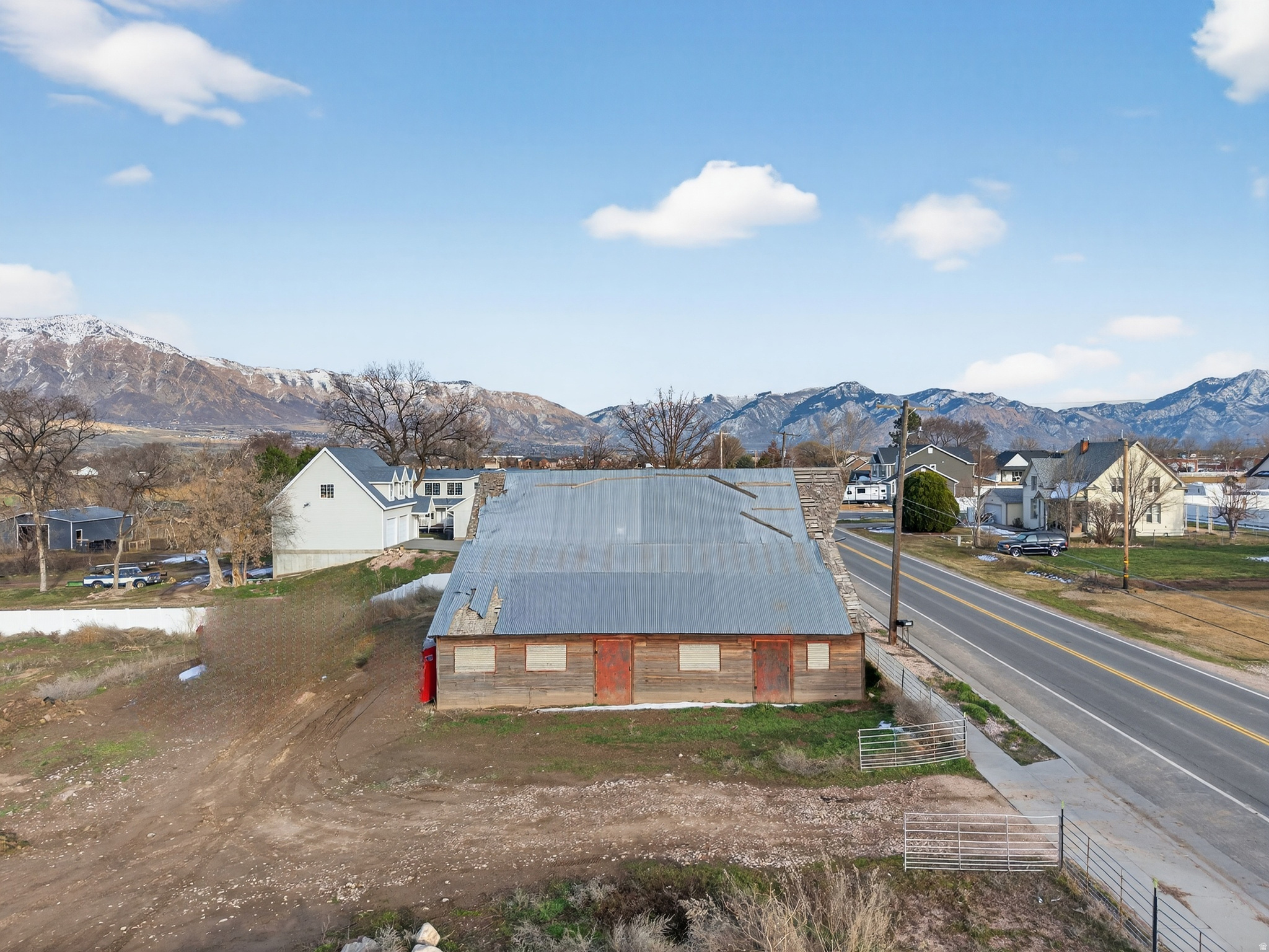 main property photo 5