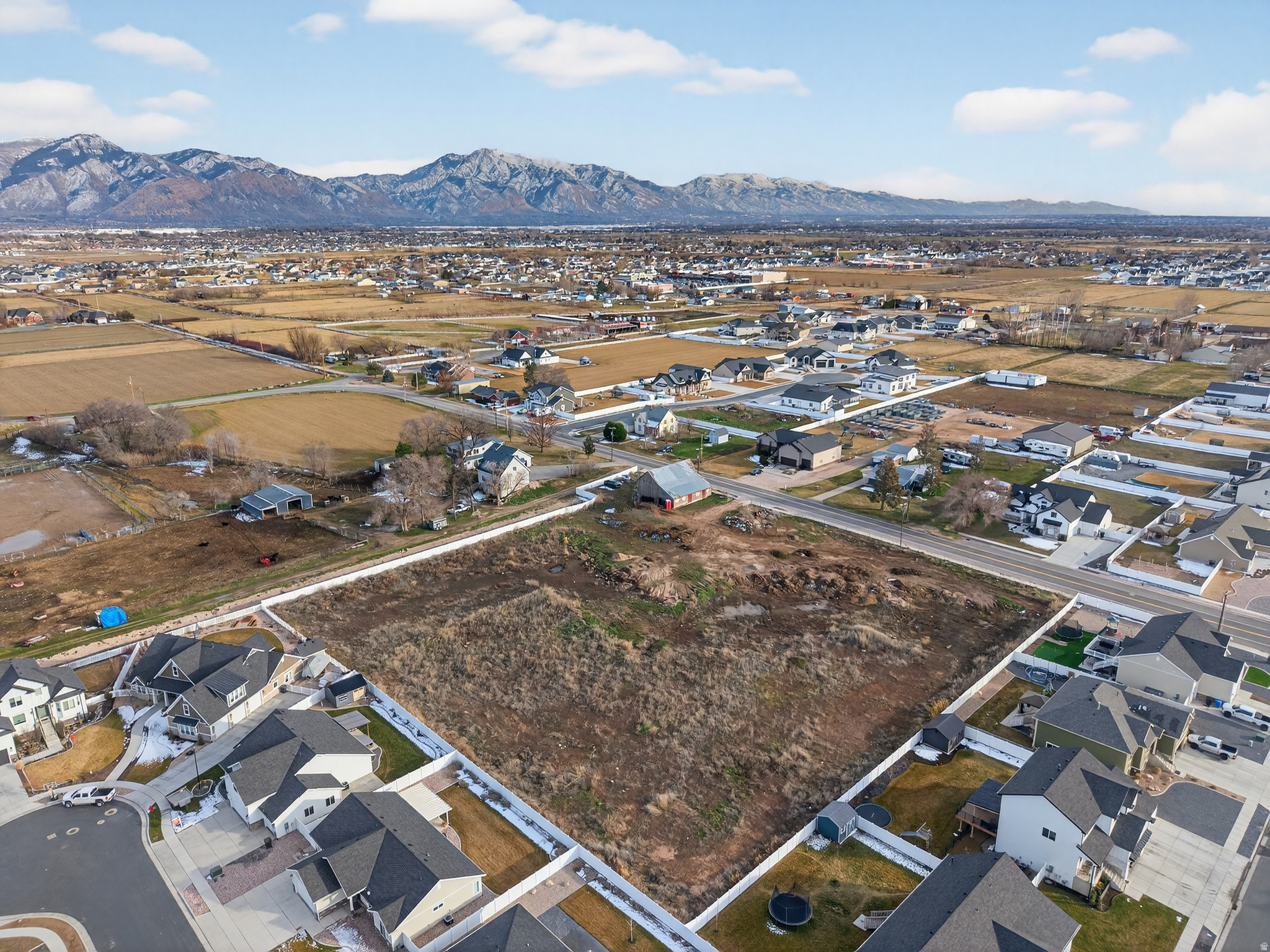 main property photo 8