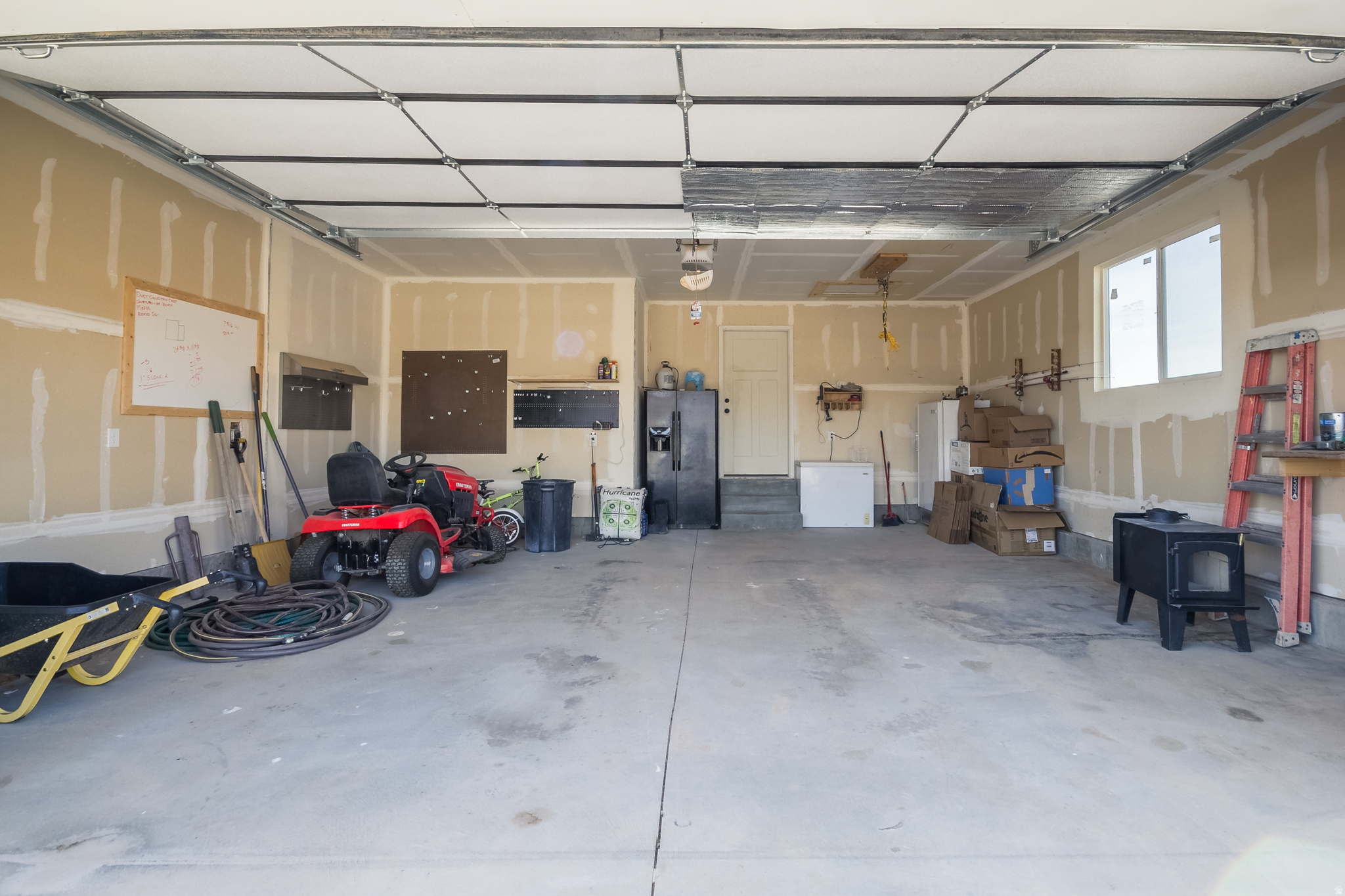 main property photo 48