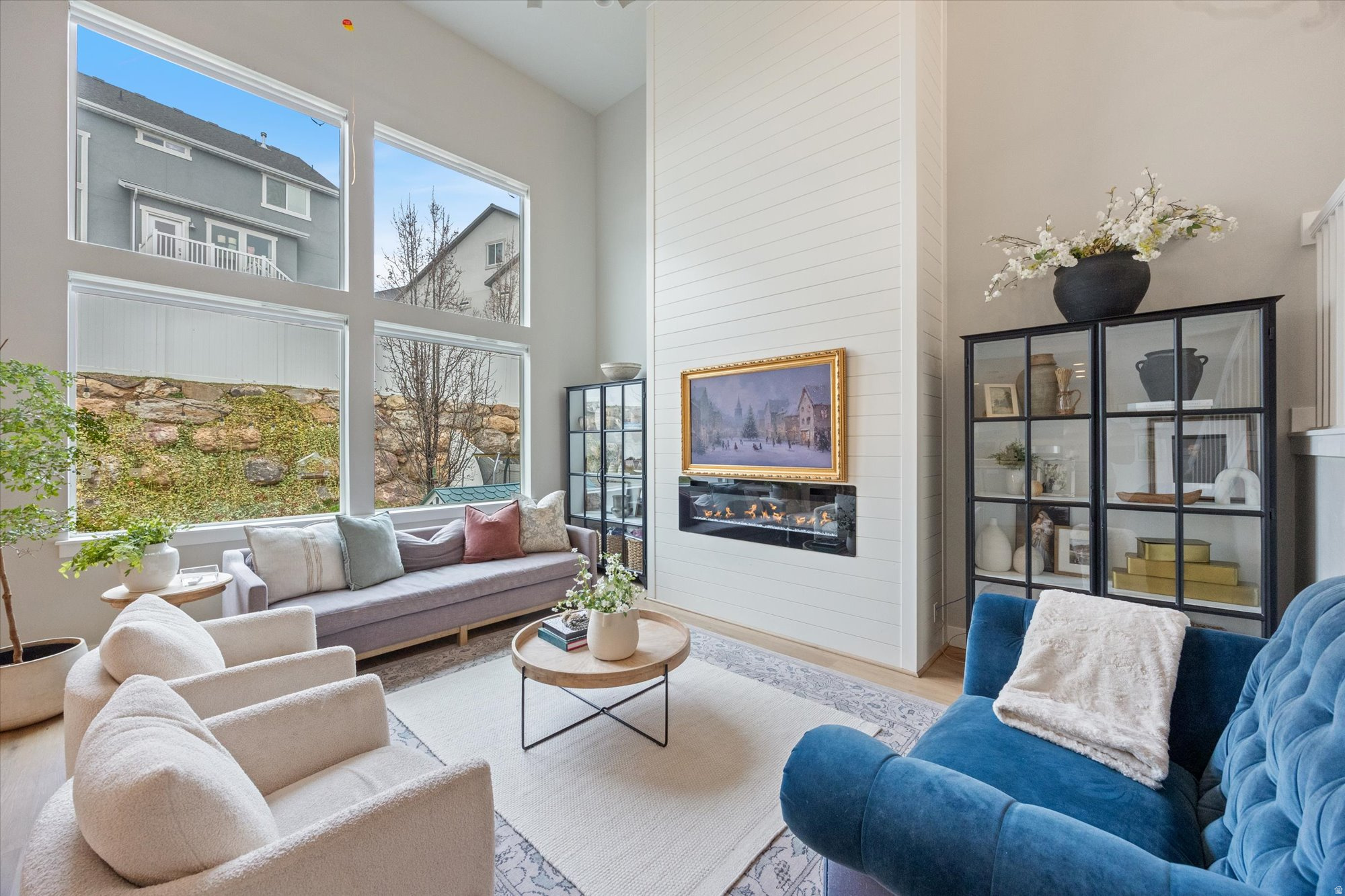 property viewer photo 1
