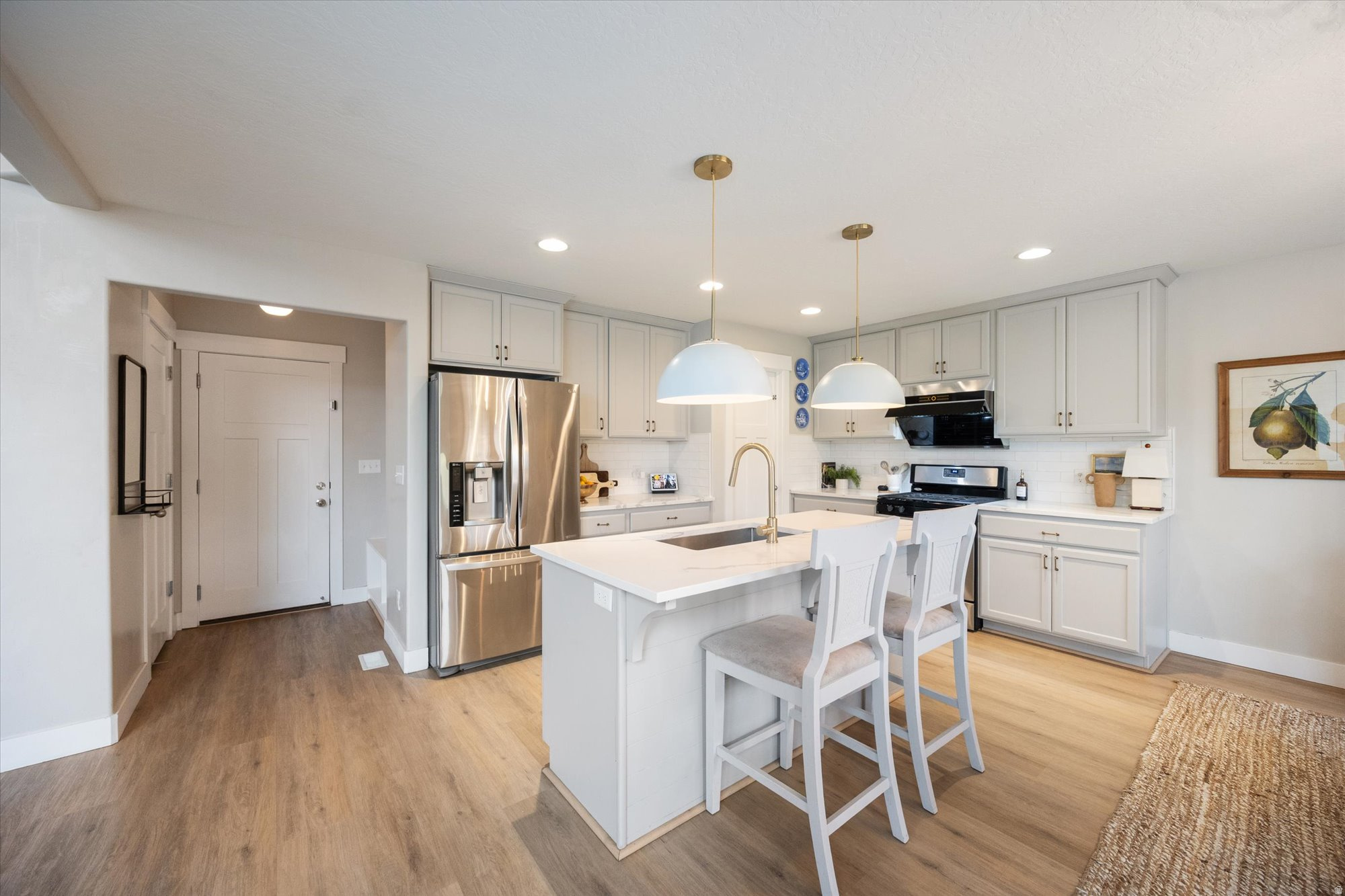 property viewer photo 10