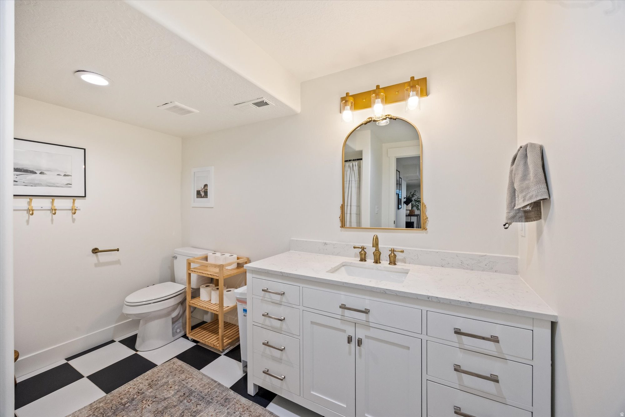 property viewer photo 35