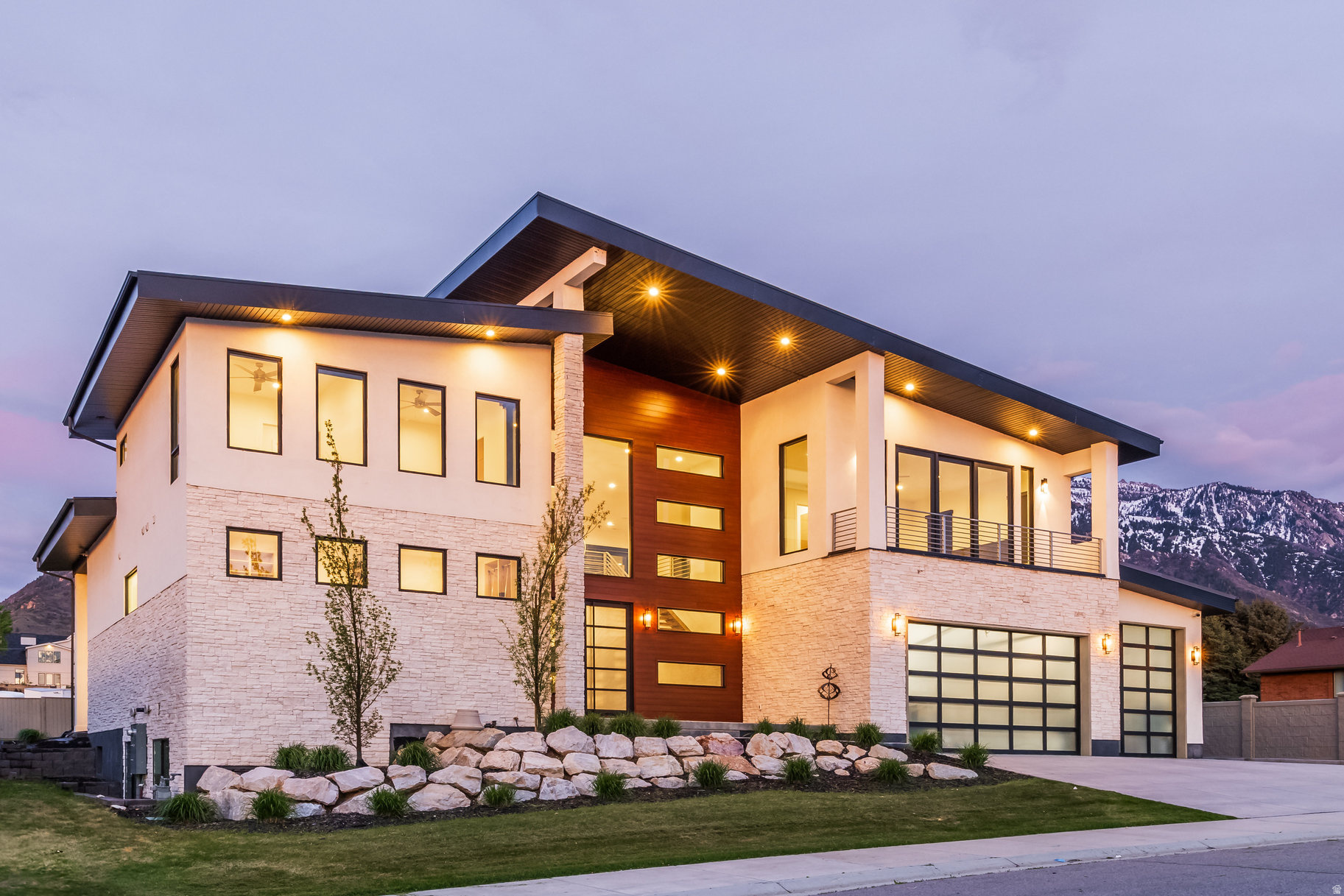 main property photo 70