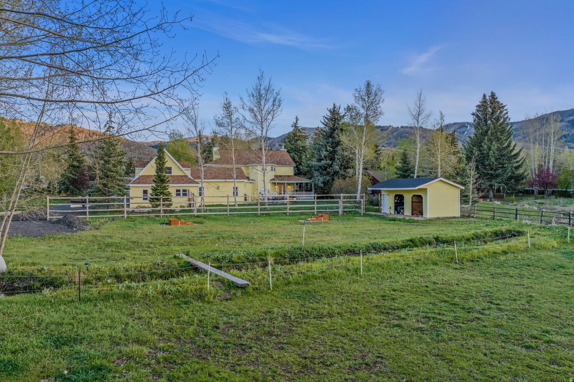 main property photo 35