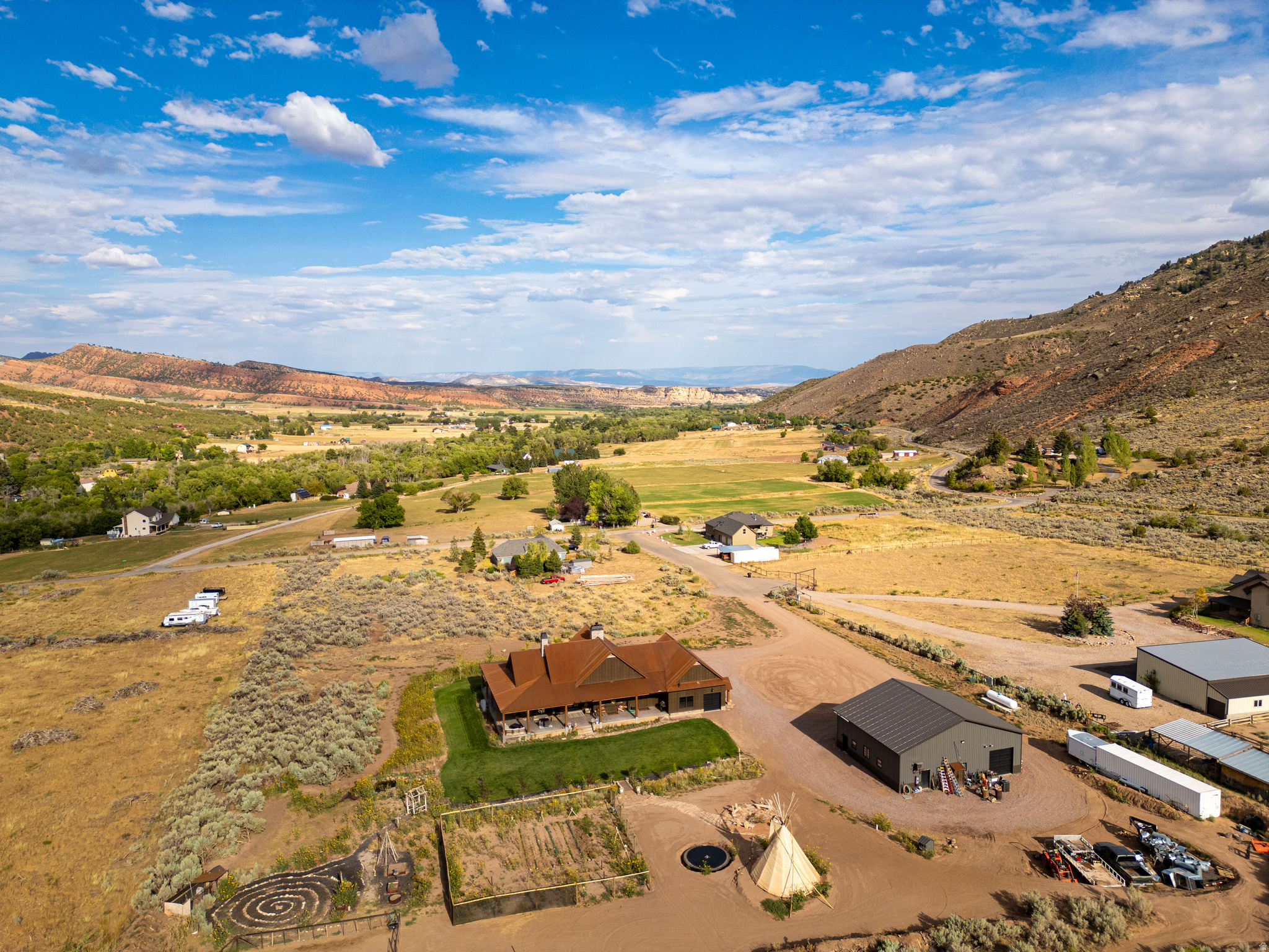 main property photo 103
