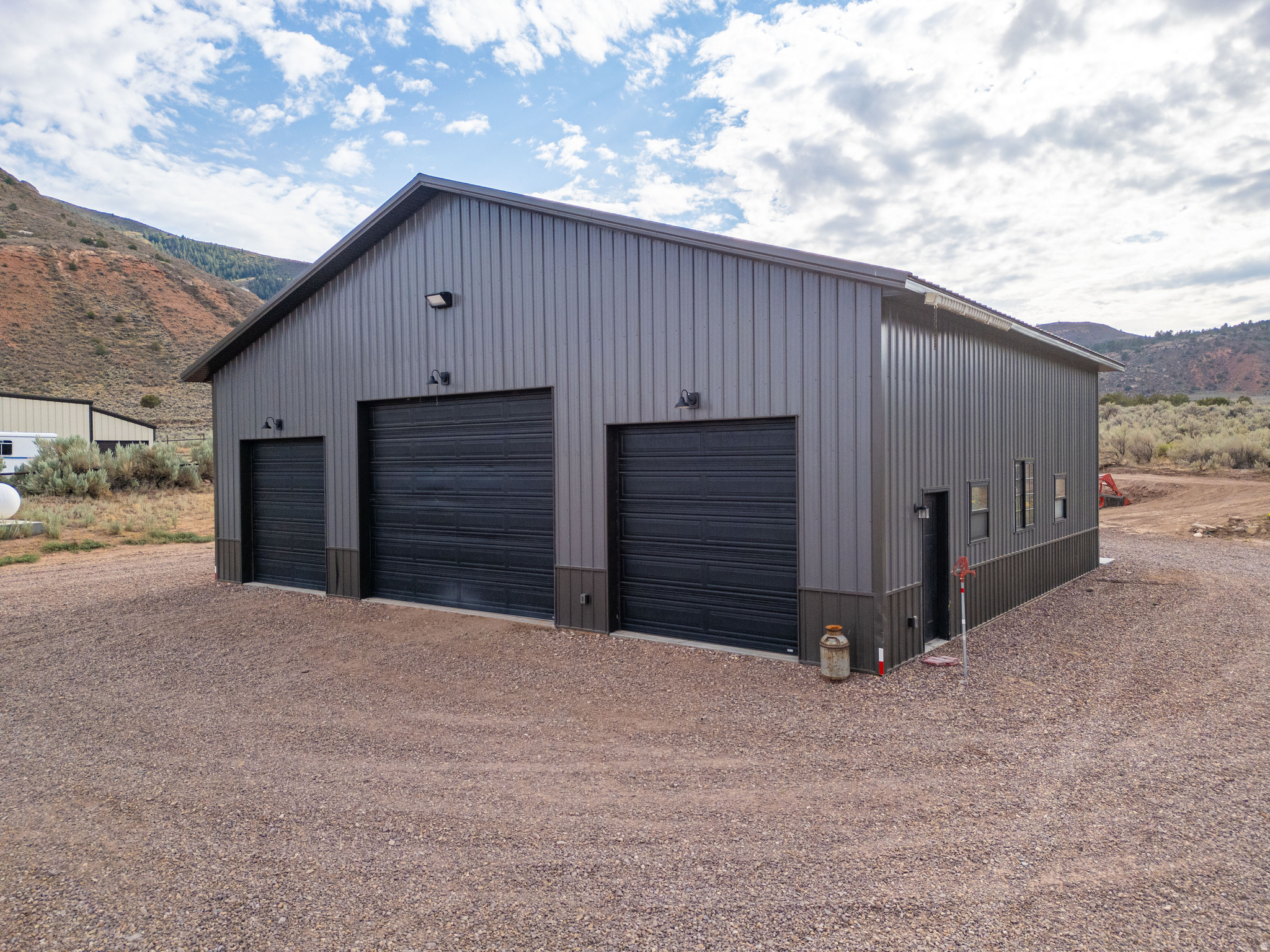 main property photo 162