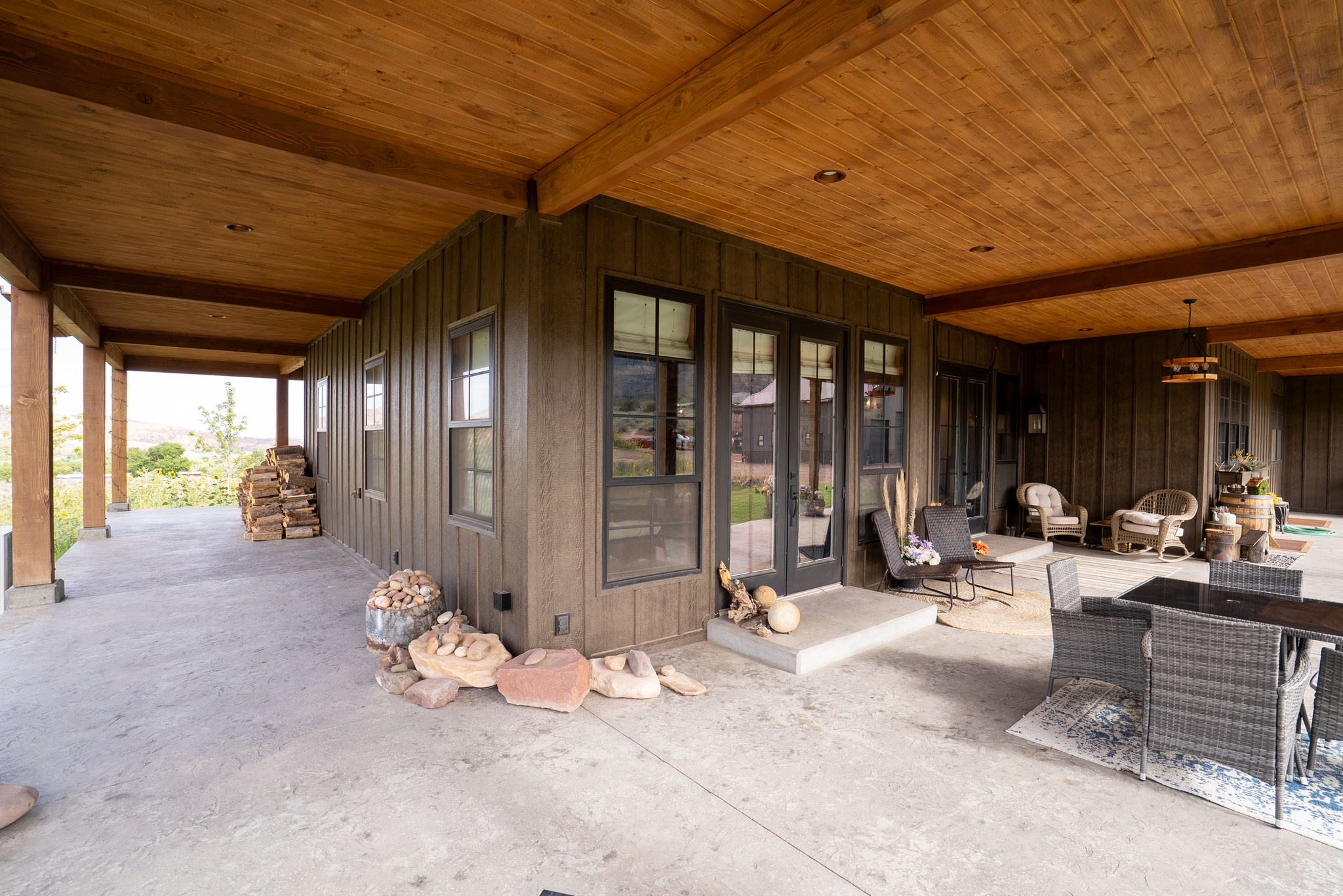 main property photo 77