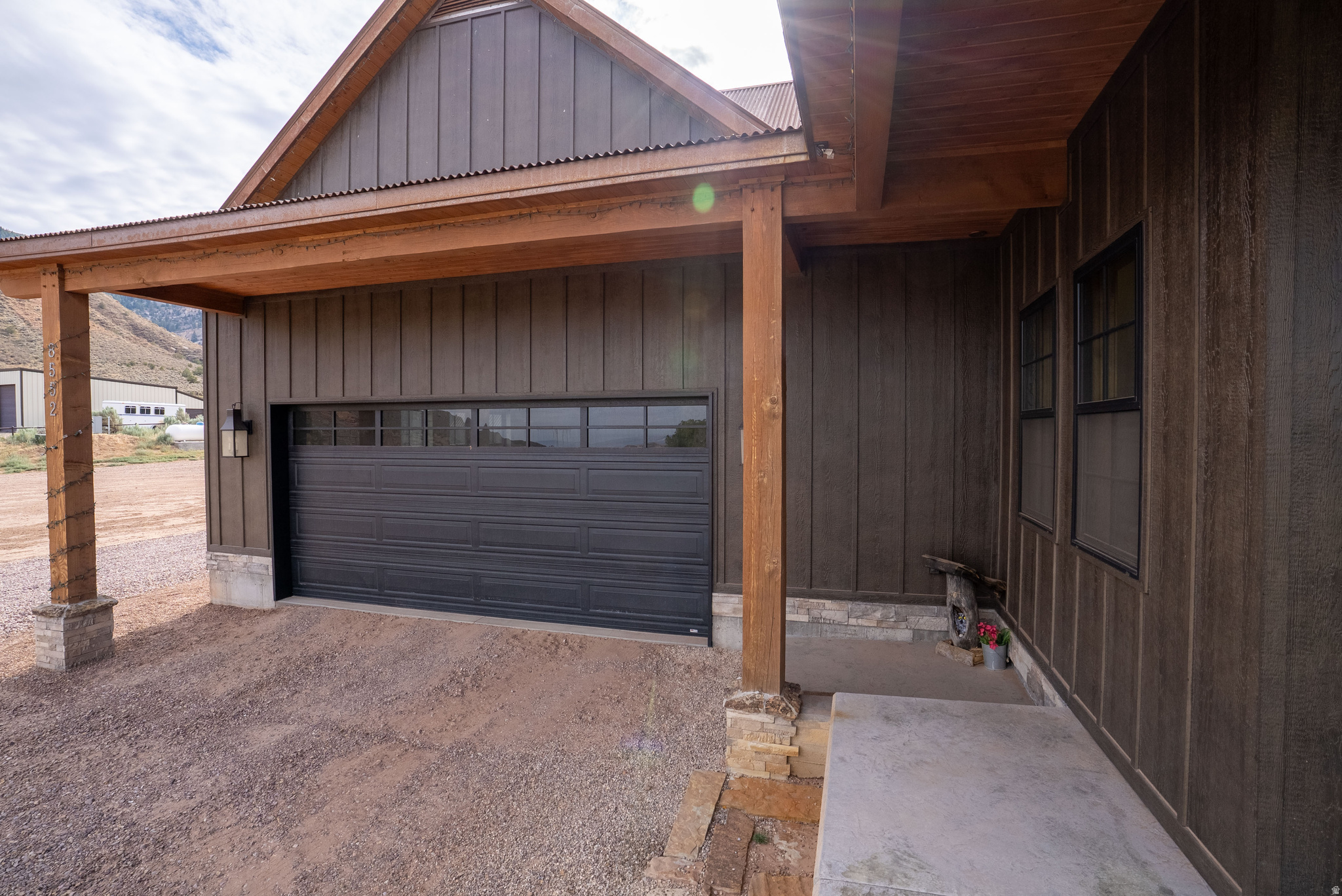 main property photo 89