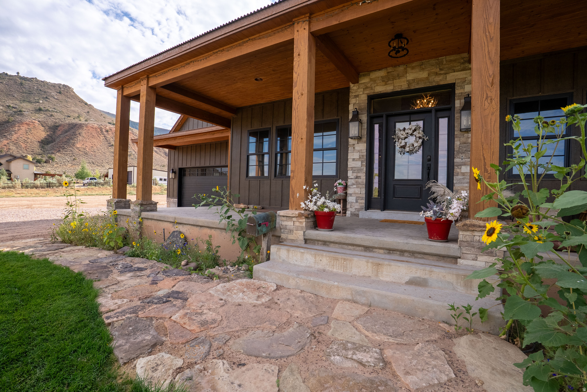 main property photo 99