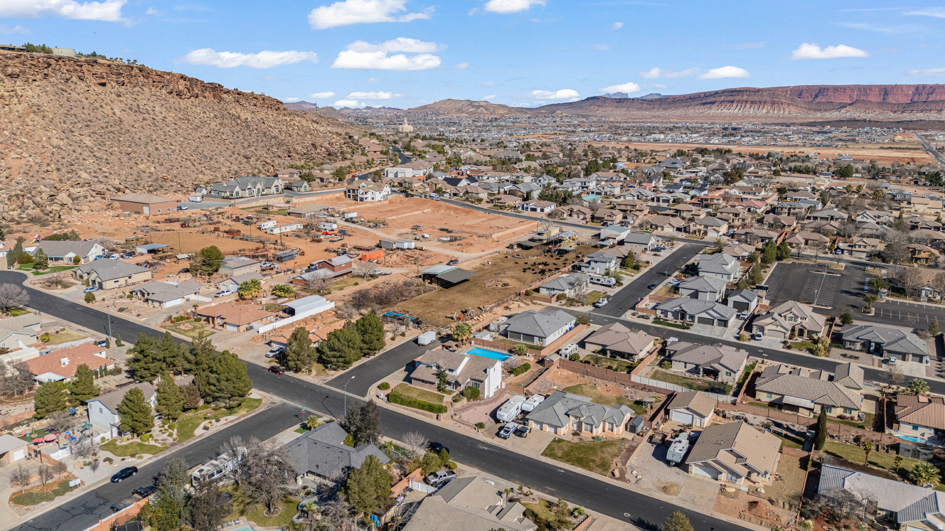 main property photo 47