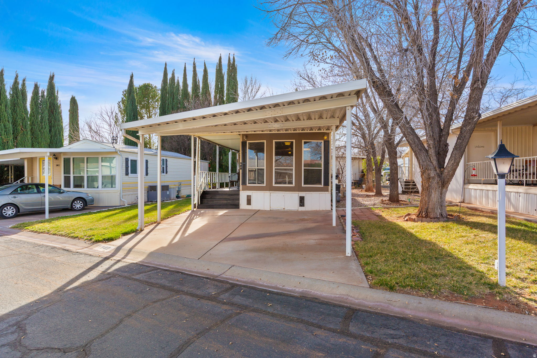 main property photo 16