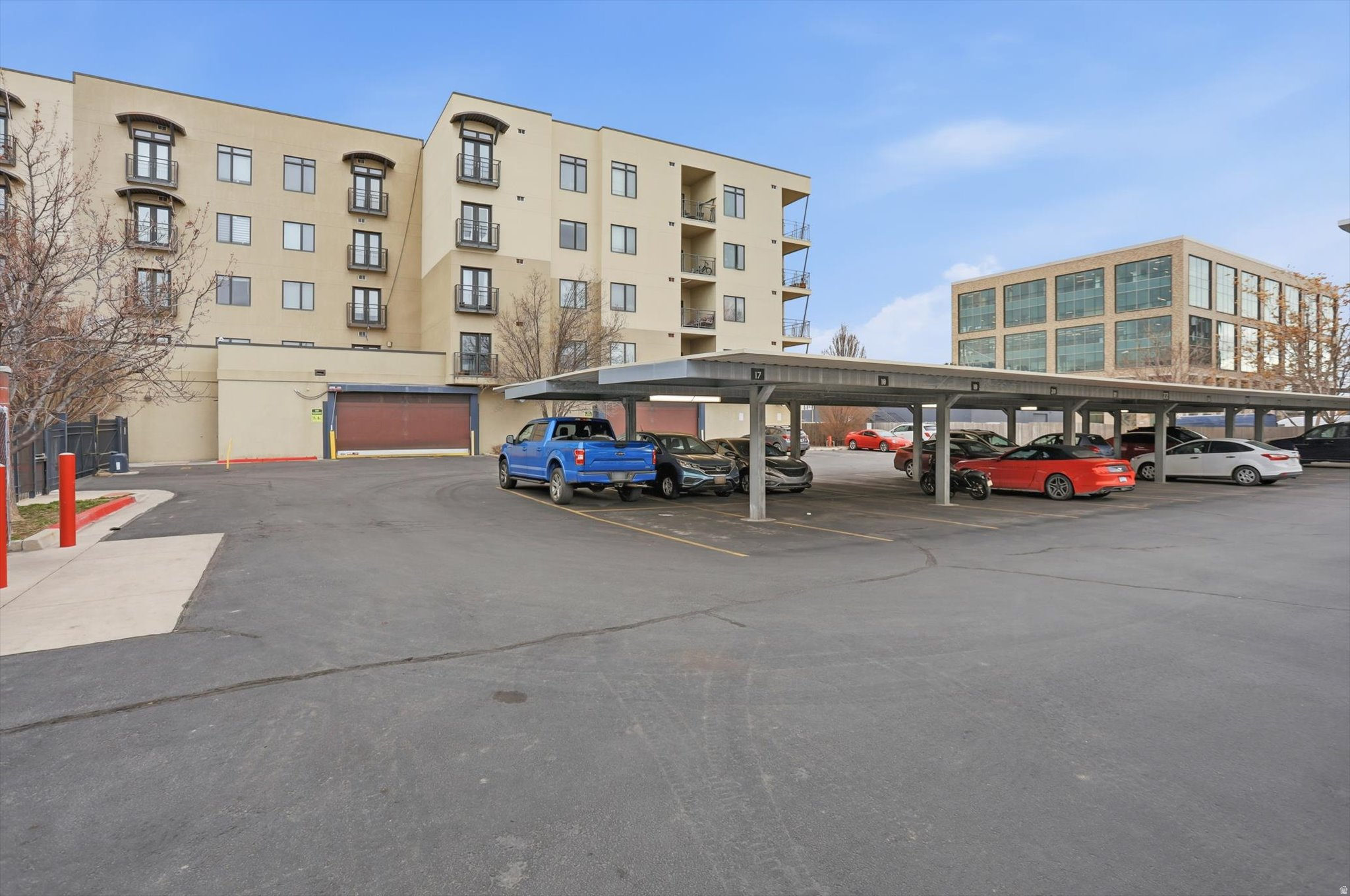 main property photo 37