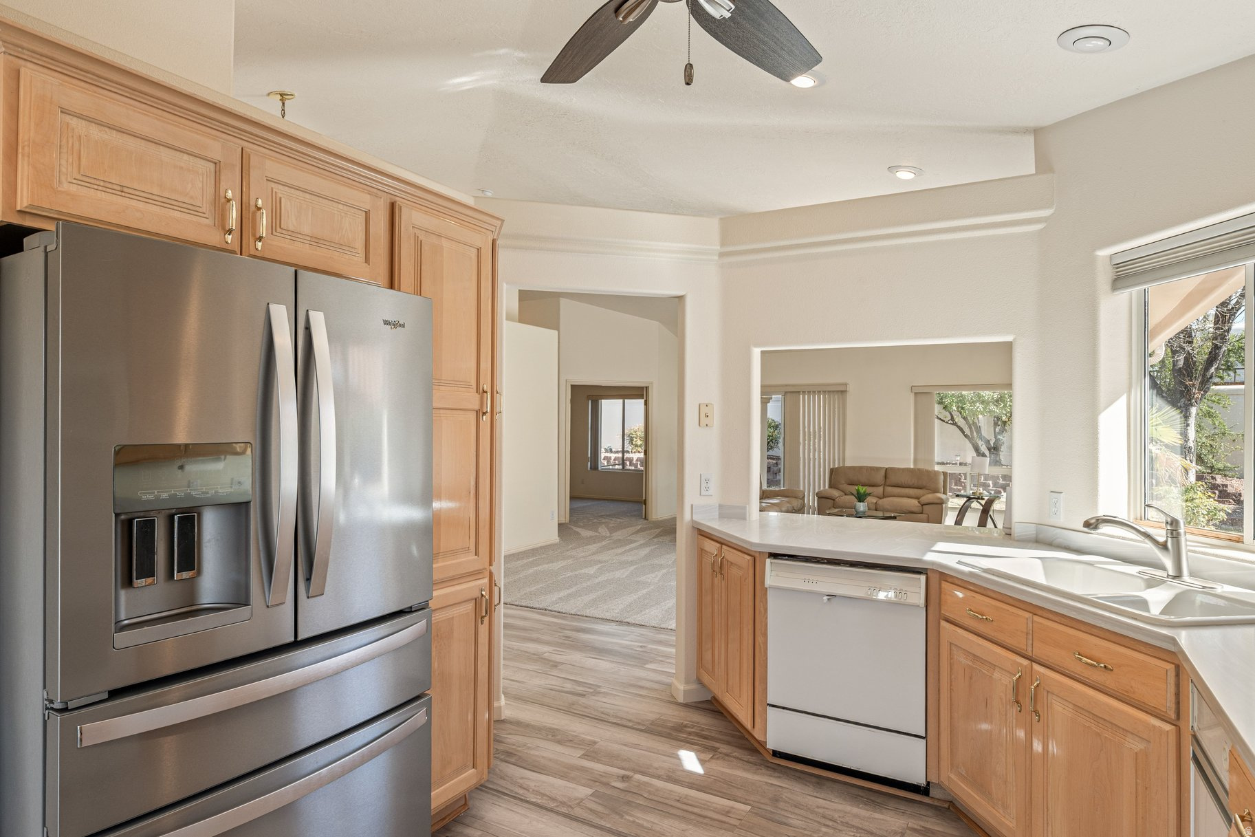 main property photo 12