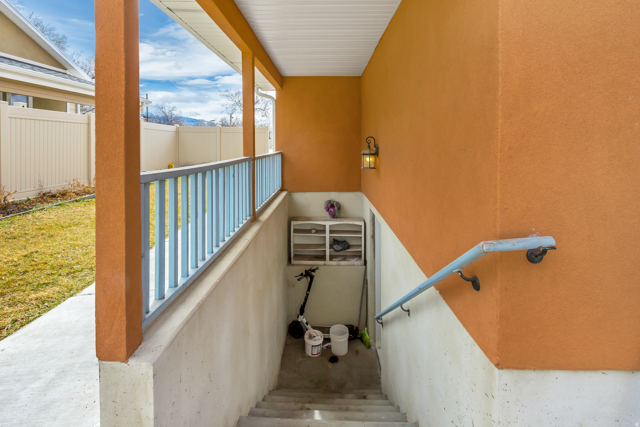 main property photo 20