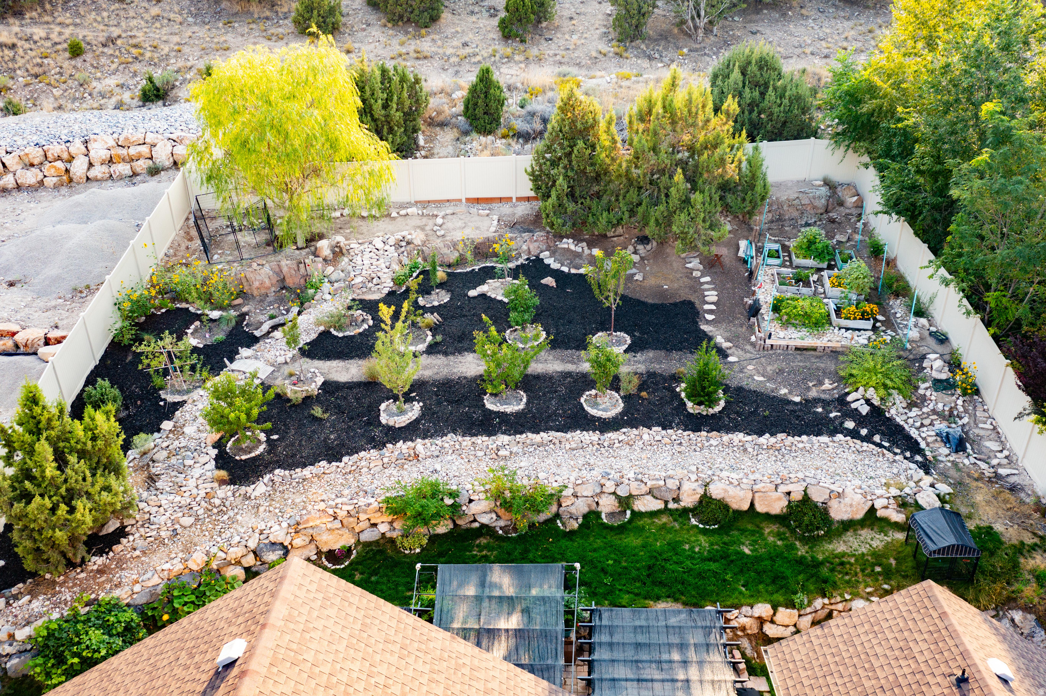 main property photo 22