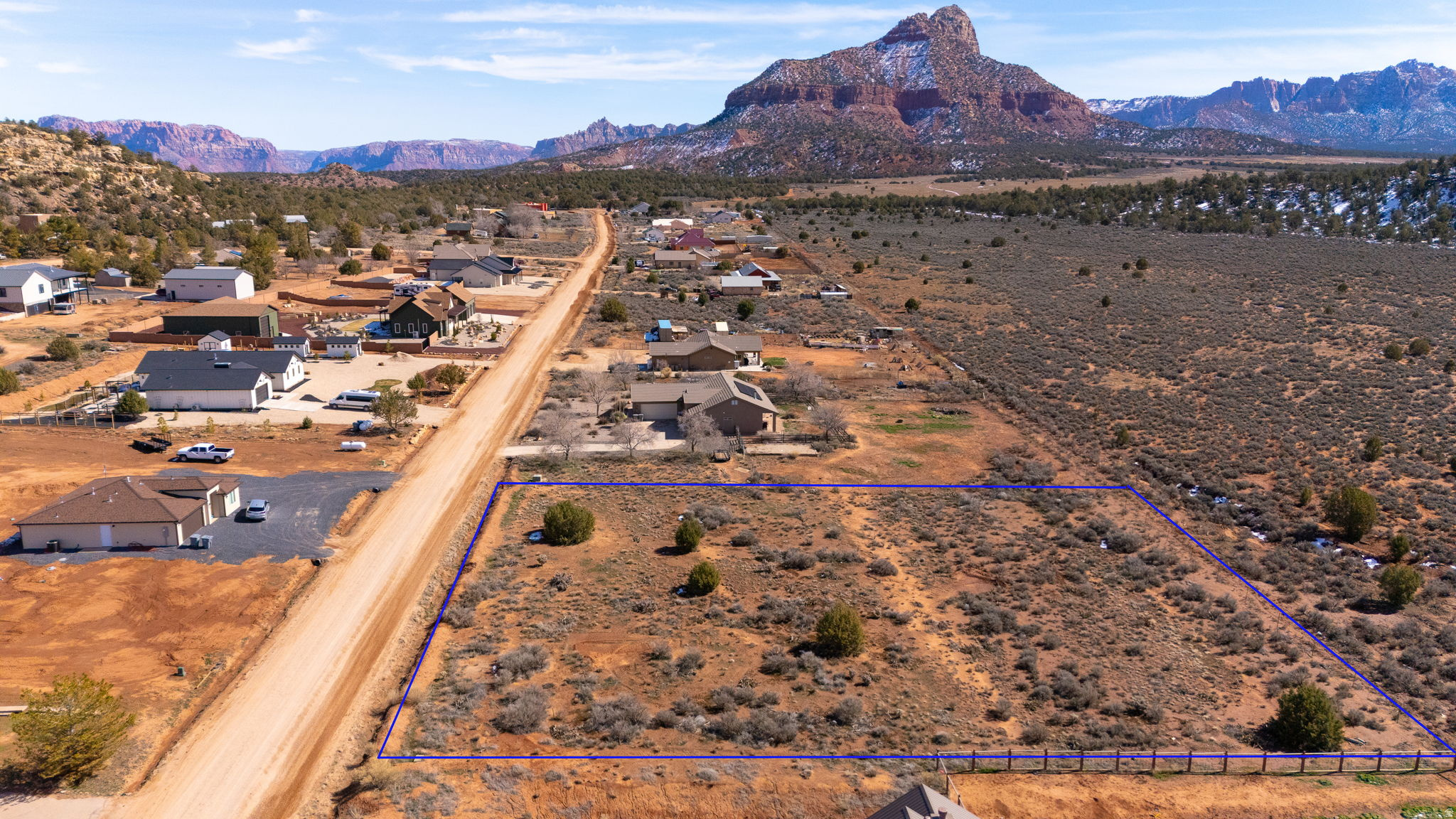 main property photo 14