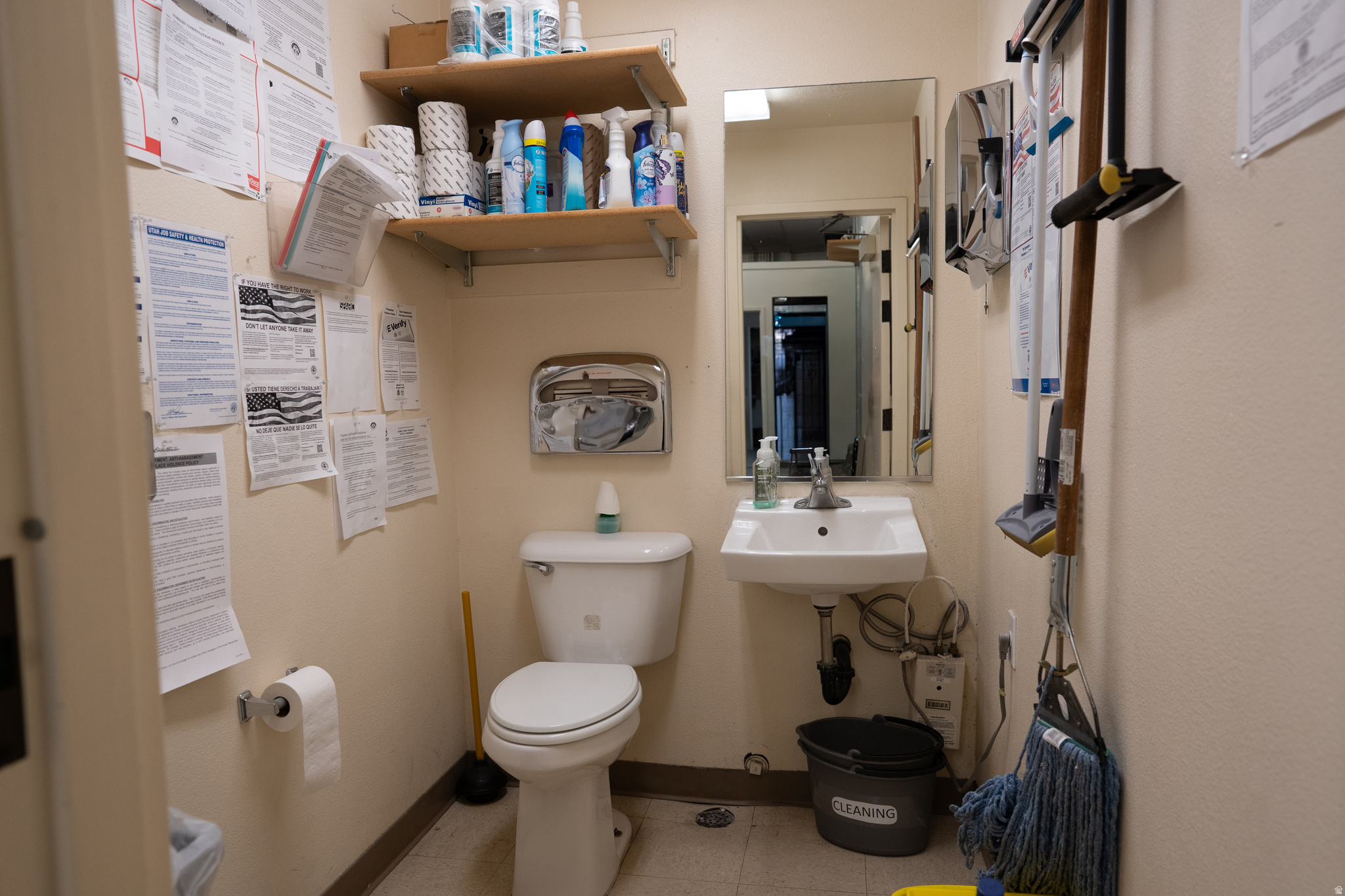 main property photo 6