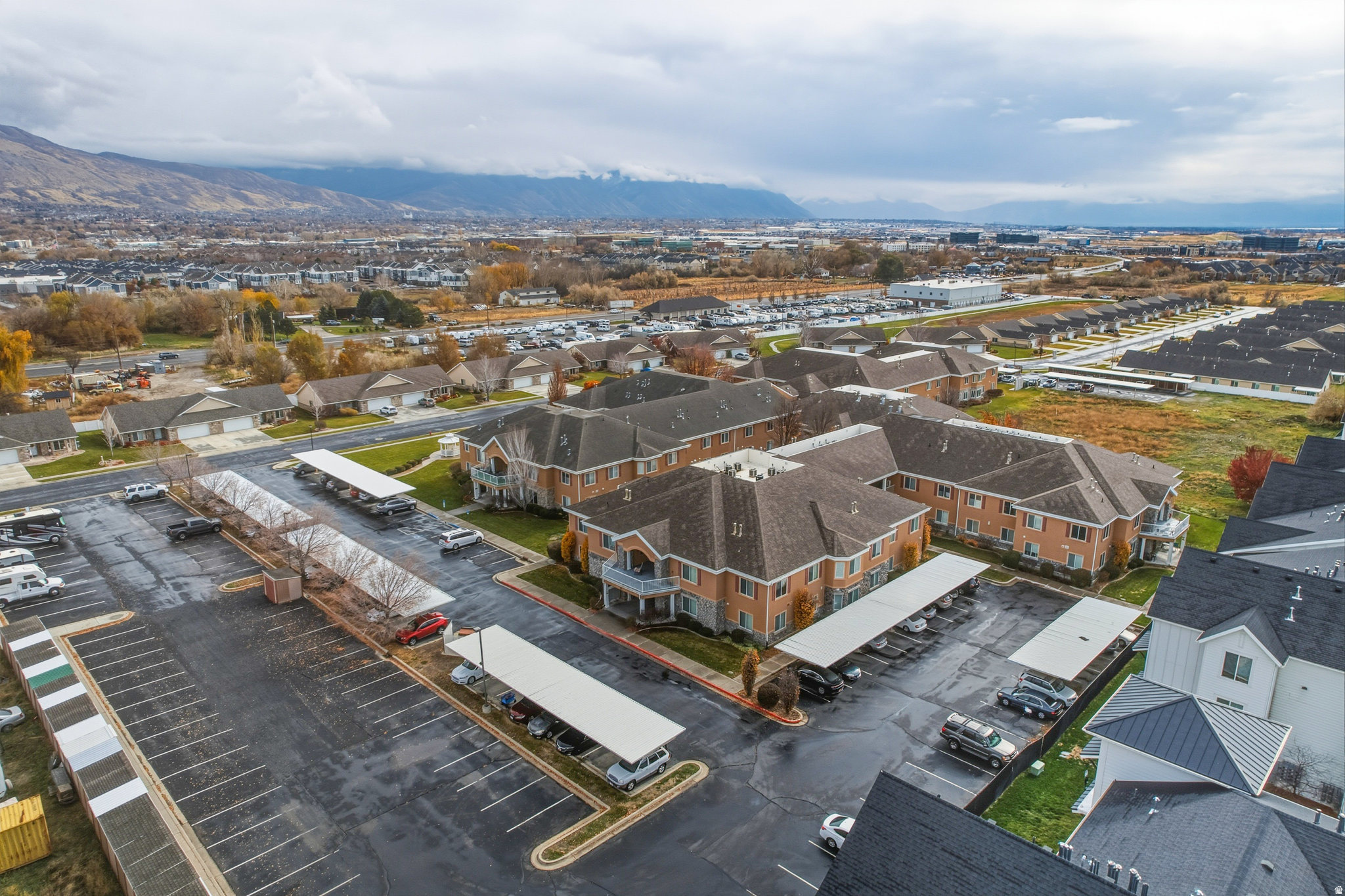 main property photo 25