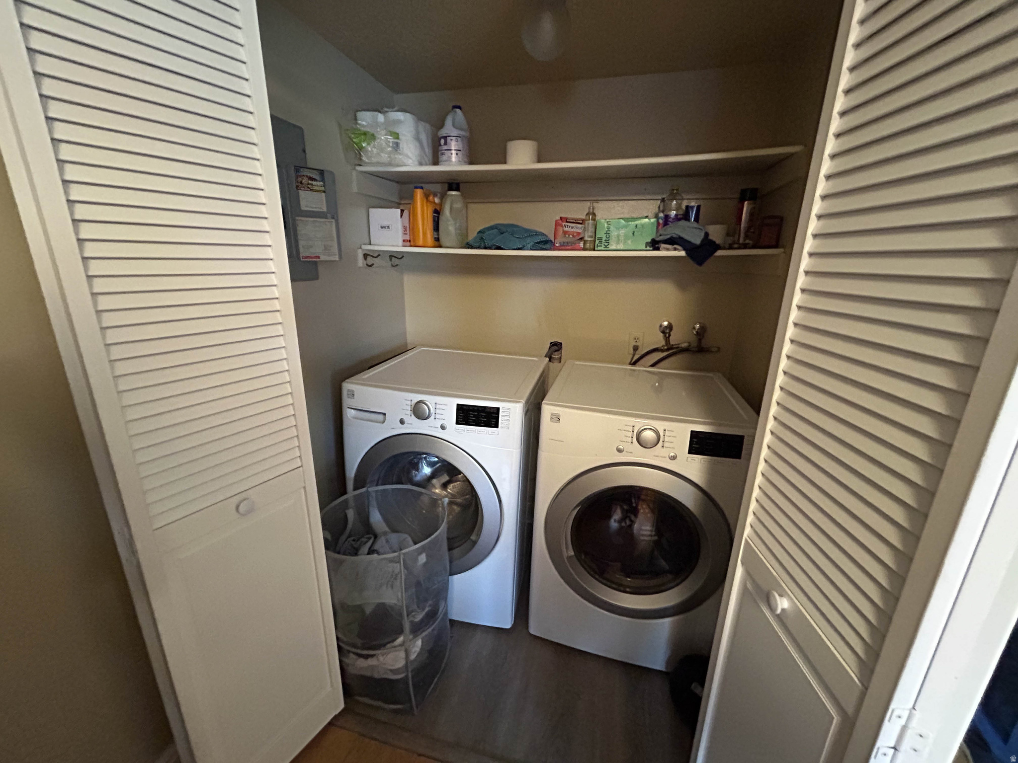 main property photo 10
