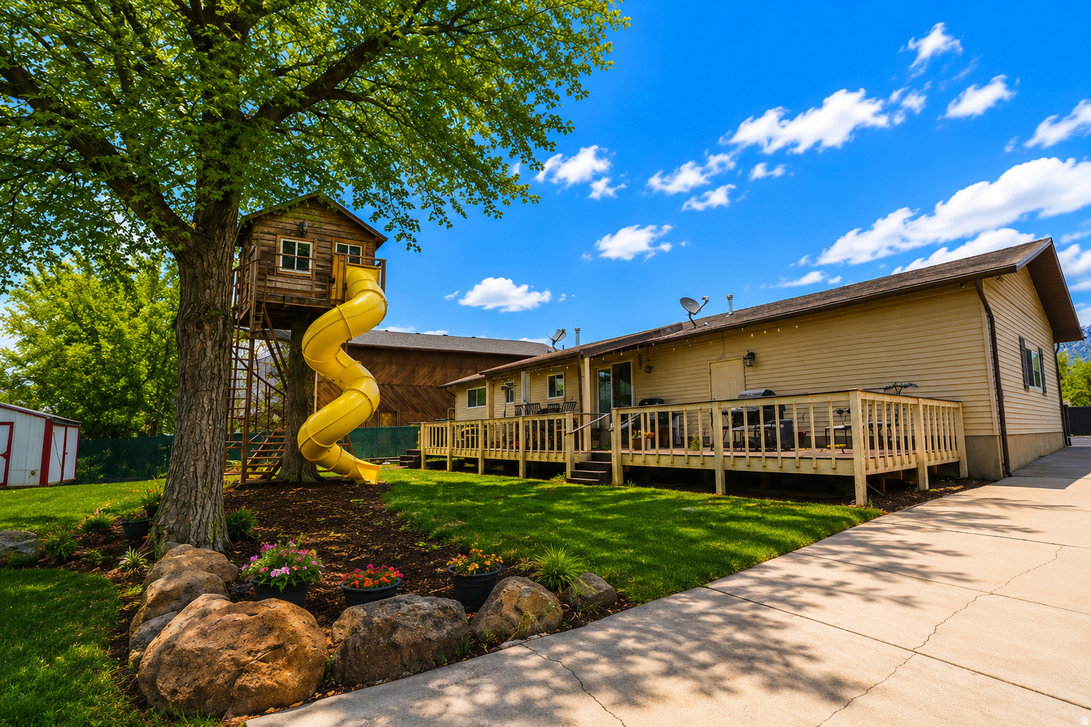 main property photo 22