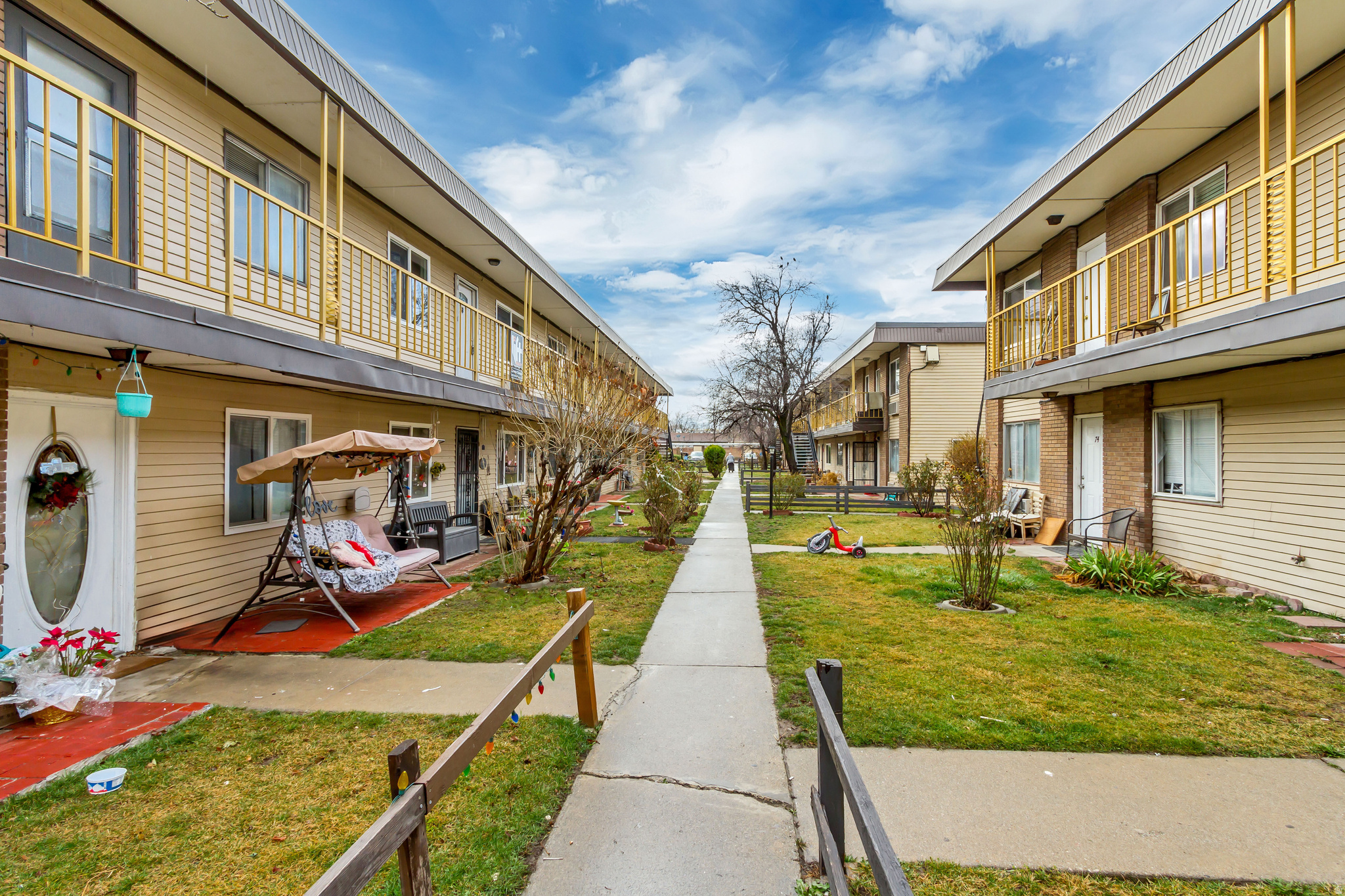 main property photo 18