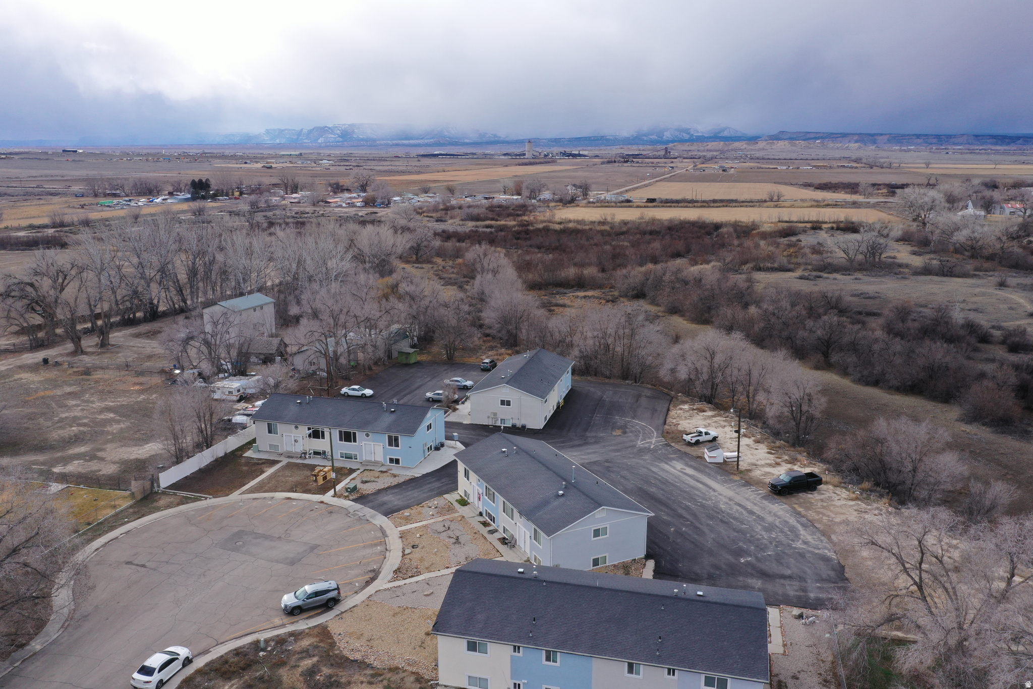 main property photo 35