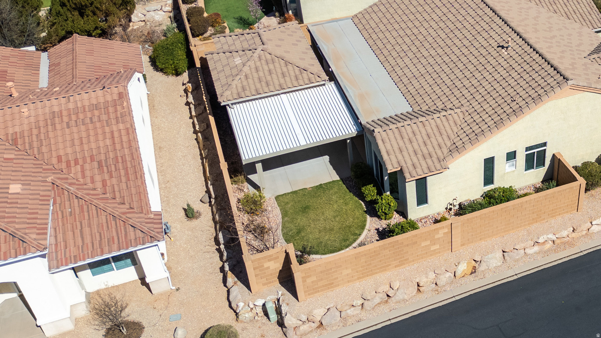 main property photo 57