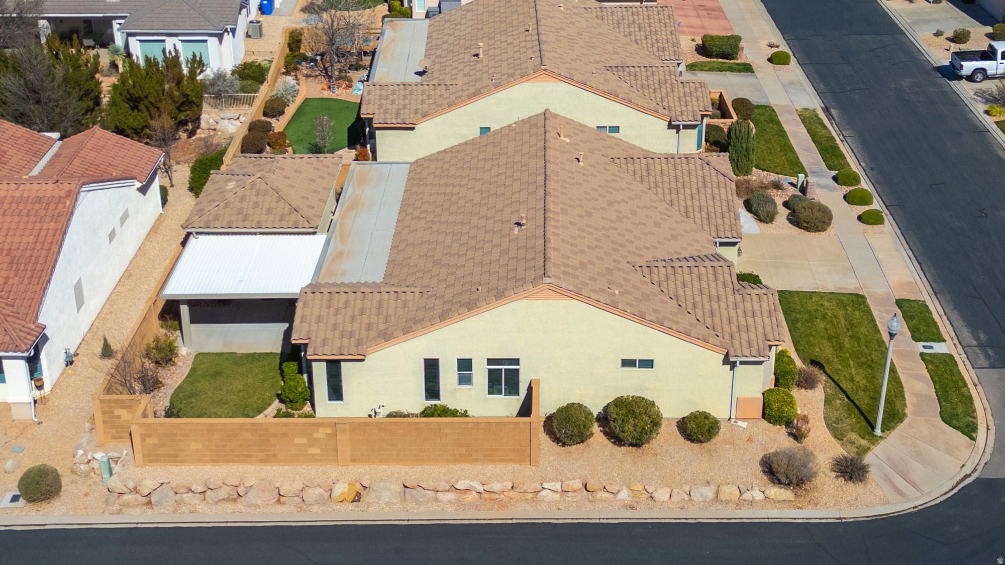 main property photo 58