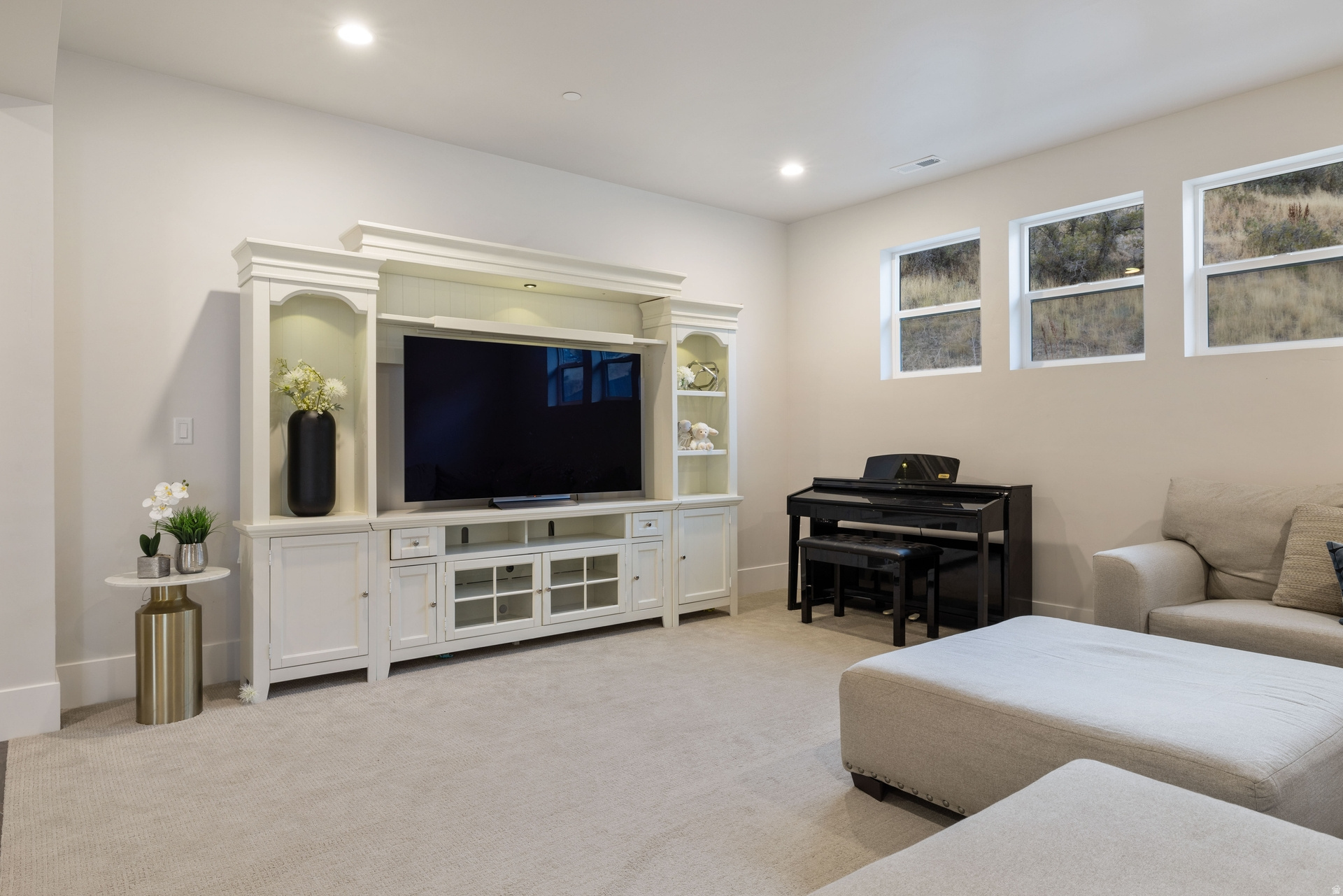 main property photo 64