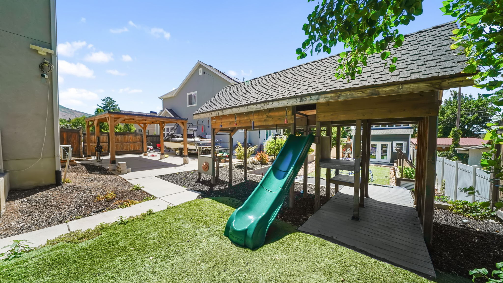 main property photo 63
