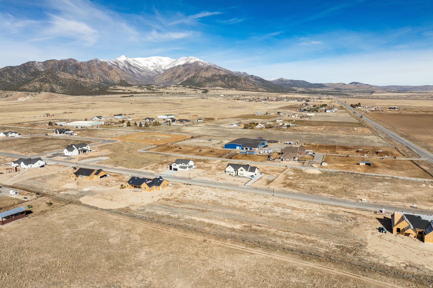main property photo 6