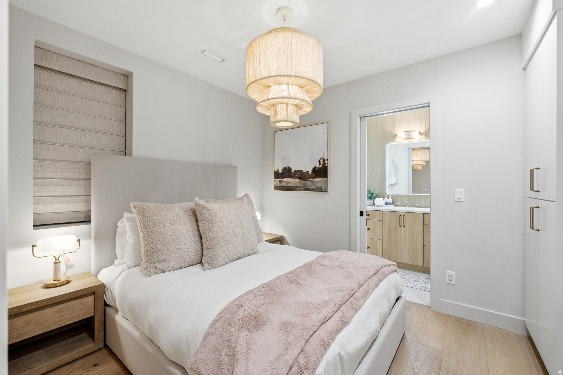 main property photo 74