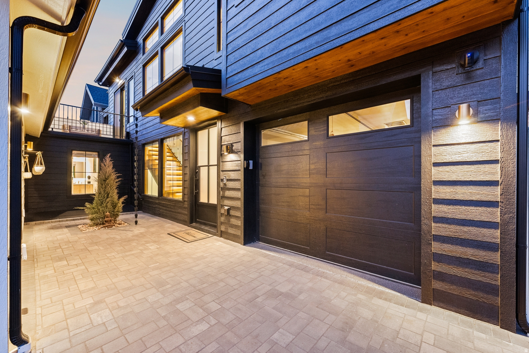 main property photo 99