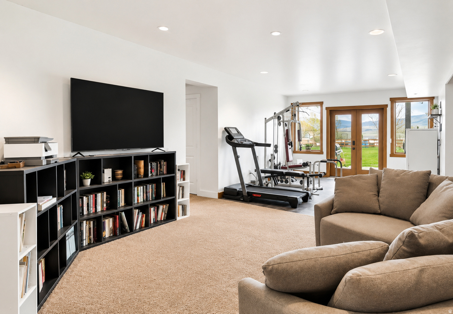 main property photo 59