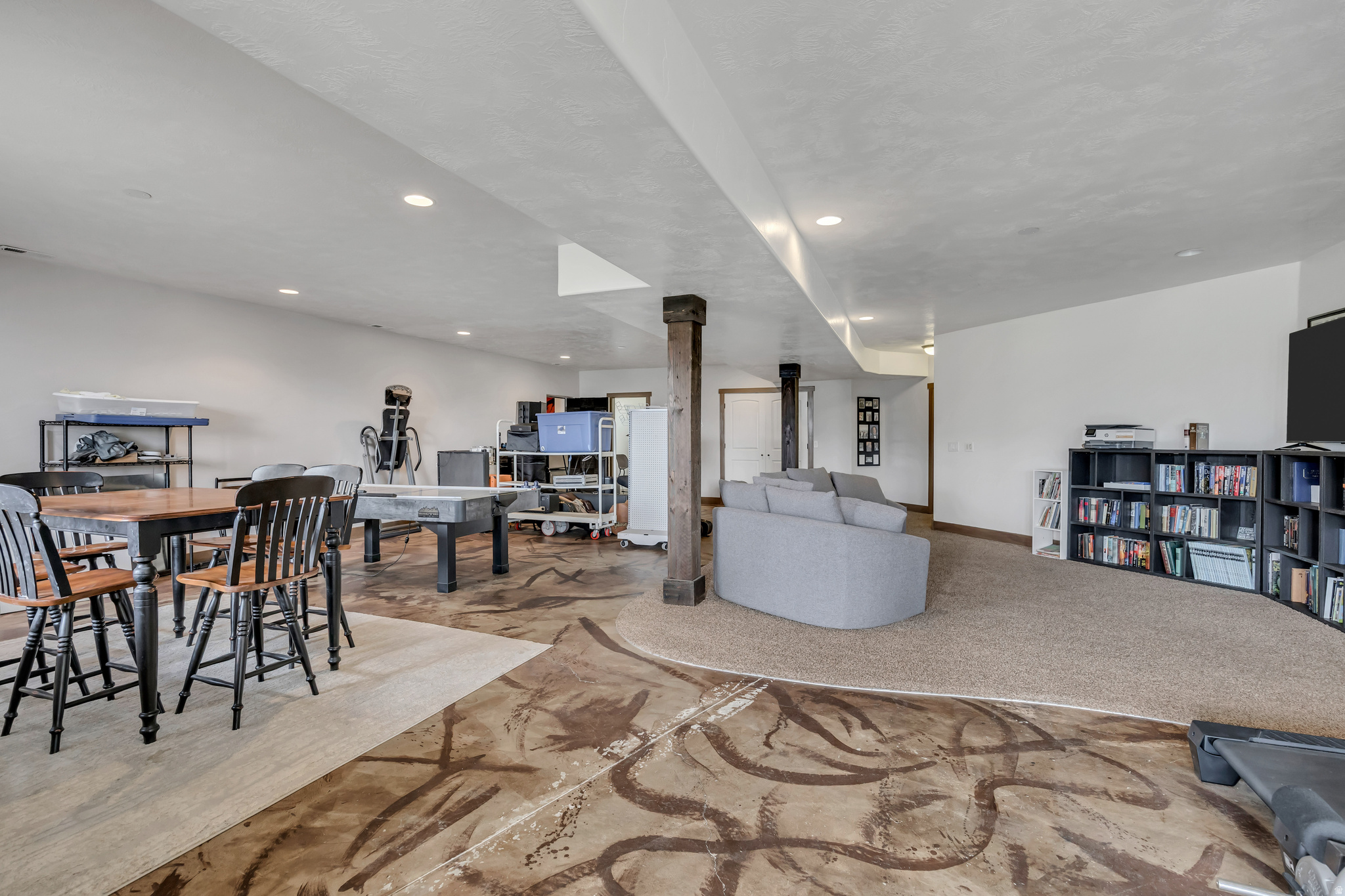 main property photo 61