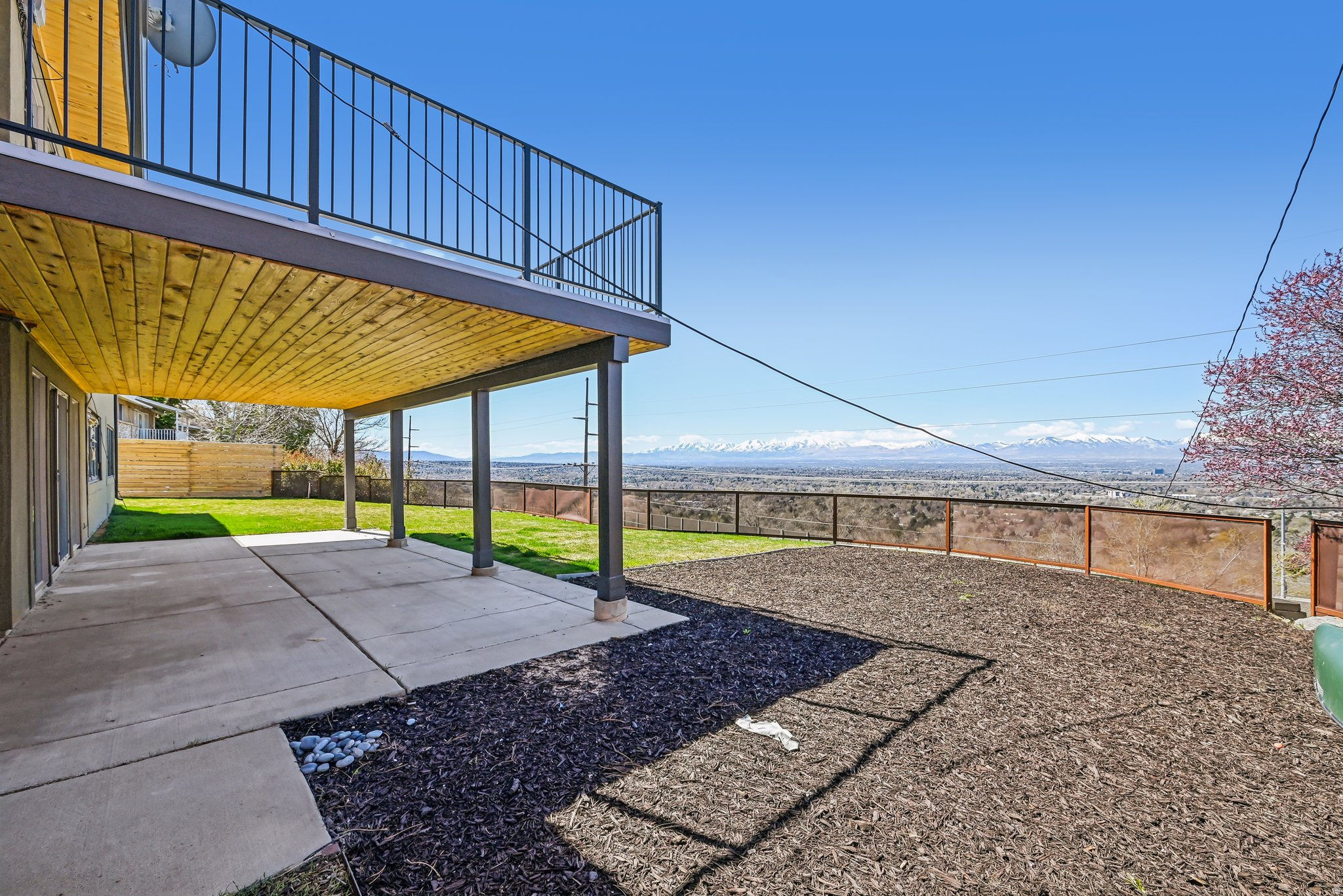 main property photo 43