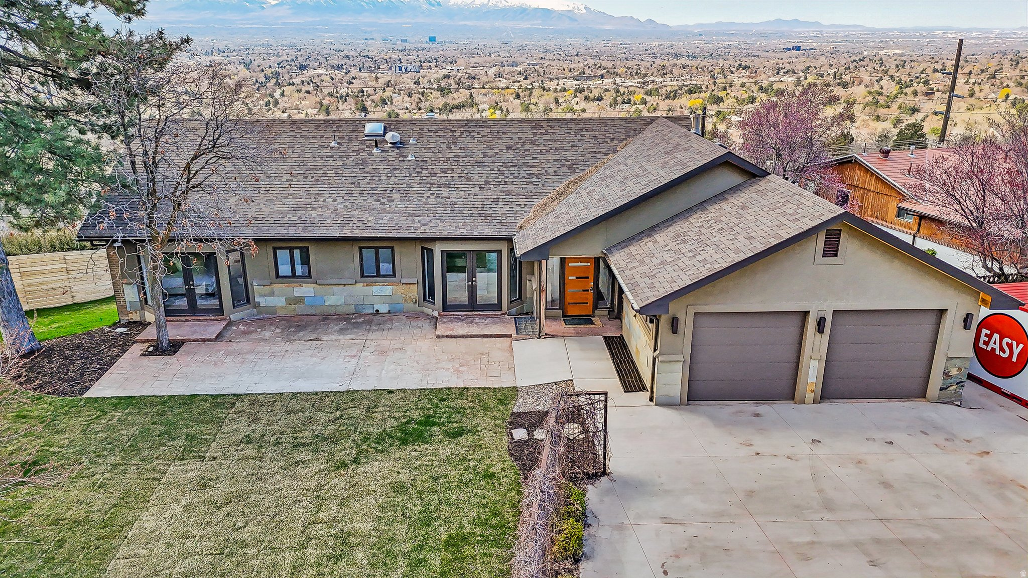 main property photo 61