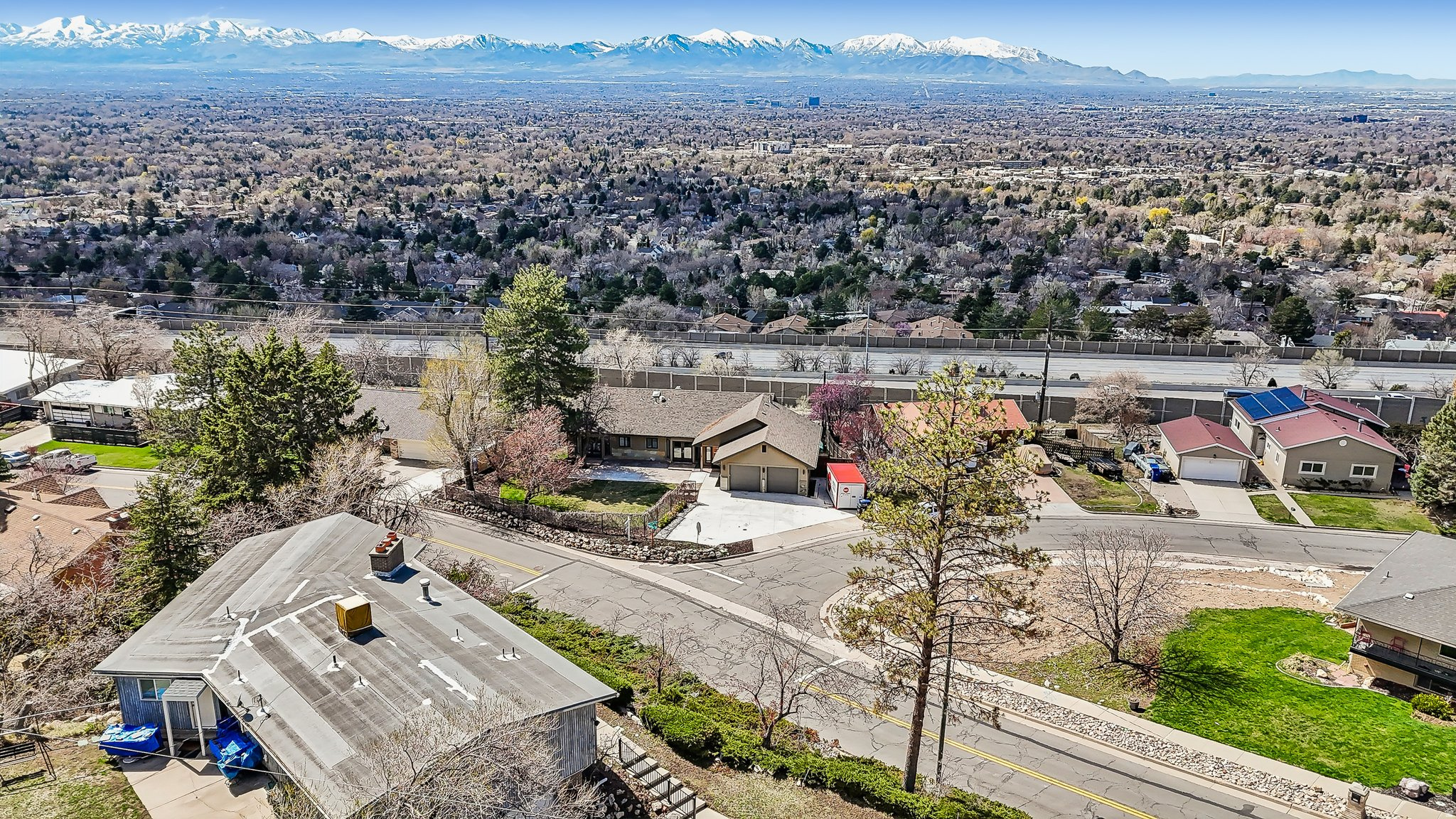 main property photo 67