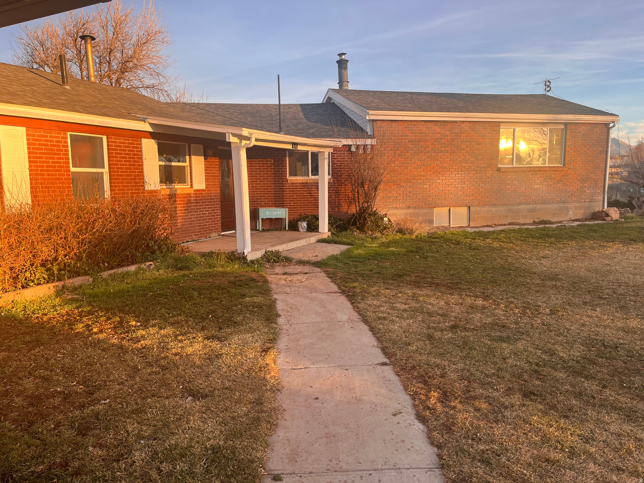 main property photo 40