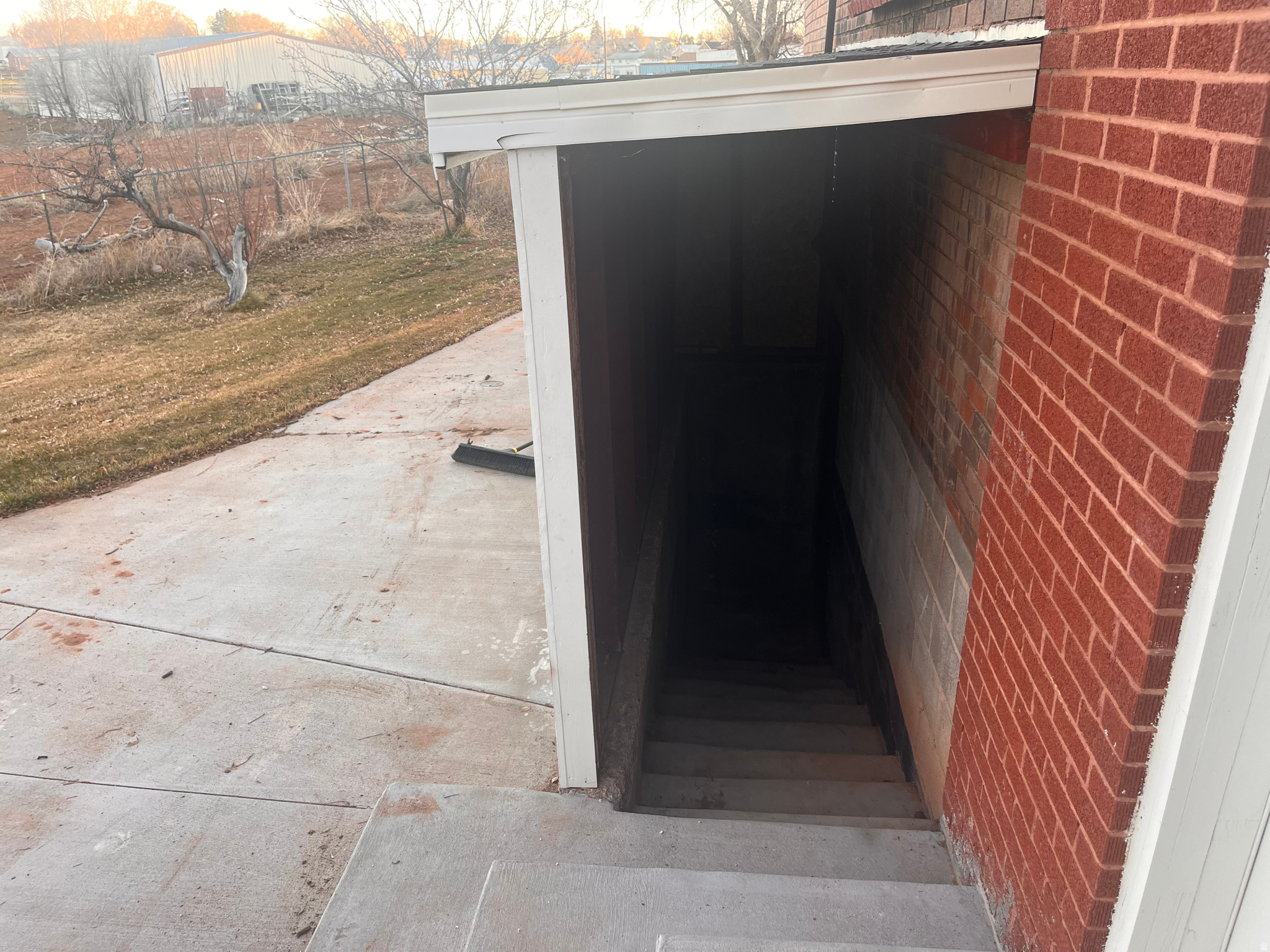 main property photo 41