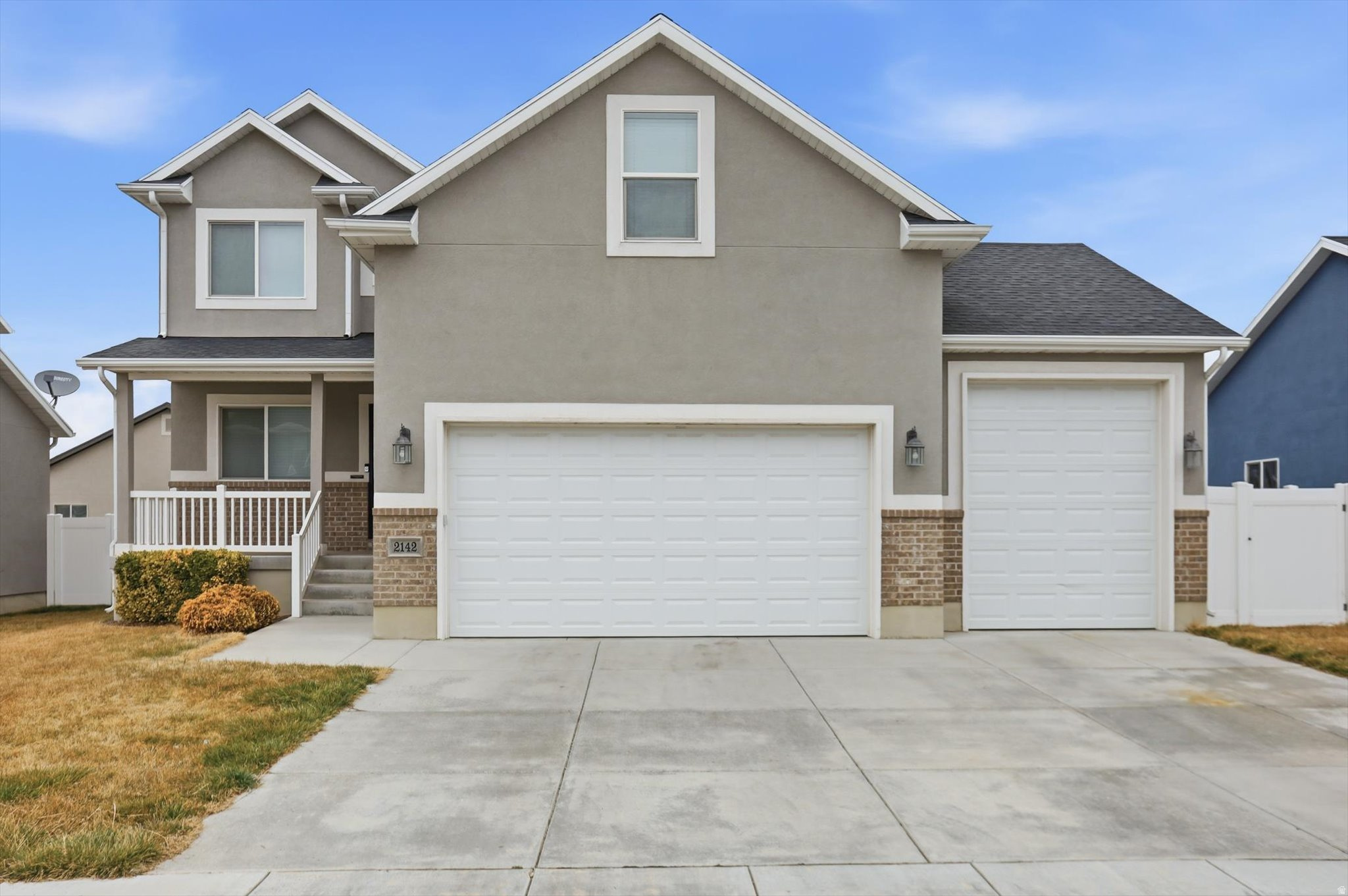 main property photo 44