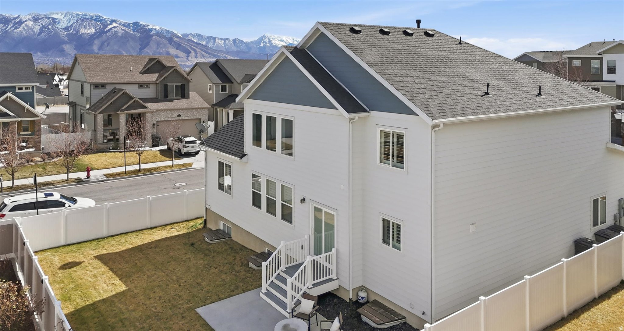 main property photo 59