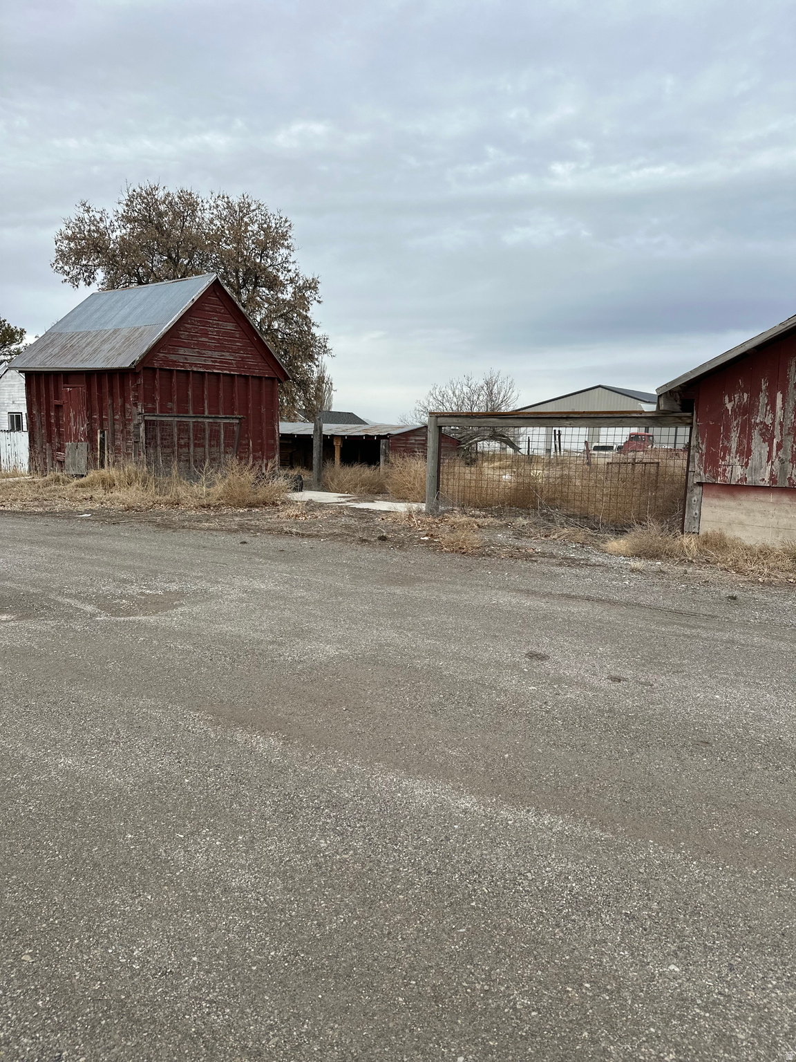 main property photo 7